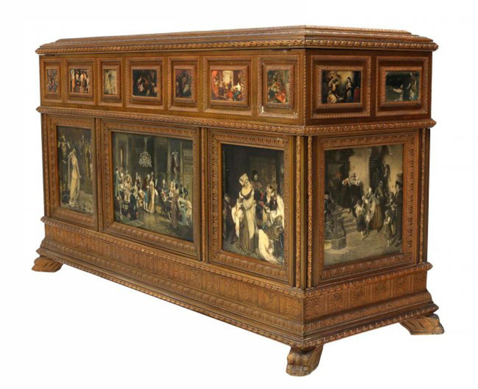 Italian Neoclassical Style Inlaid Satinwood Cassone In Good Condition In Cypress, CA