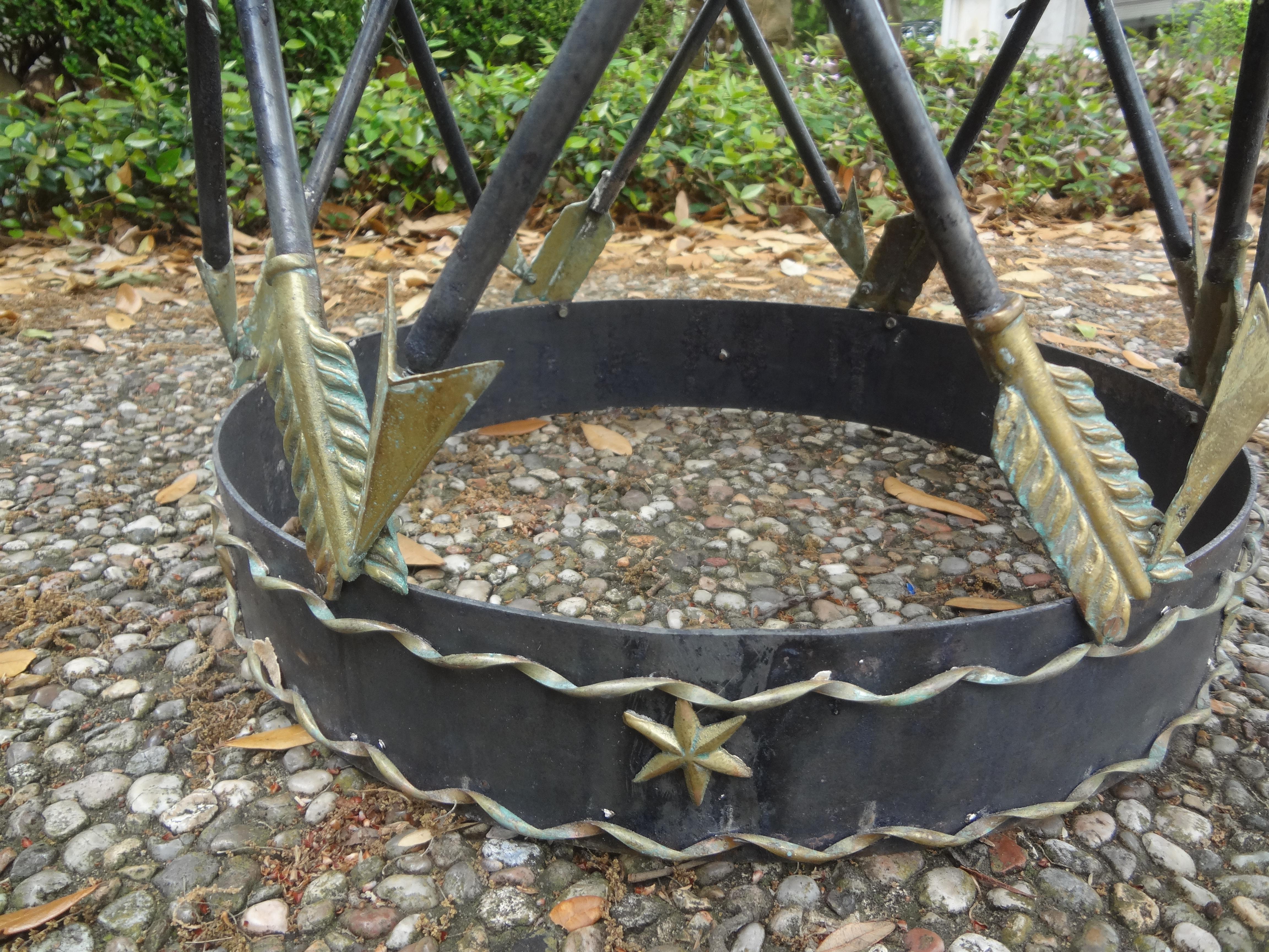Mid-20th Century Italian Neoclassical Style Iron and Tole Table with Arrows For Sale
