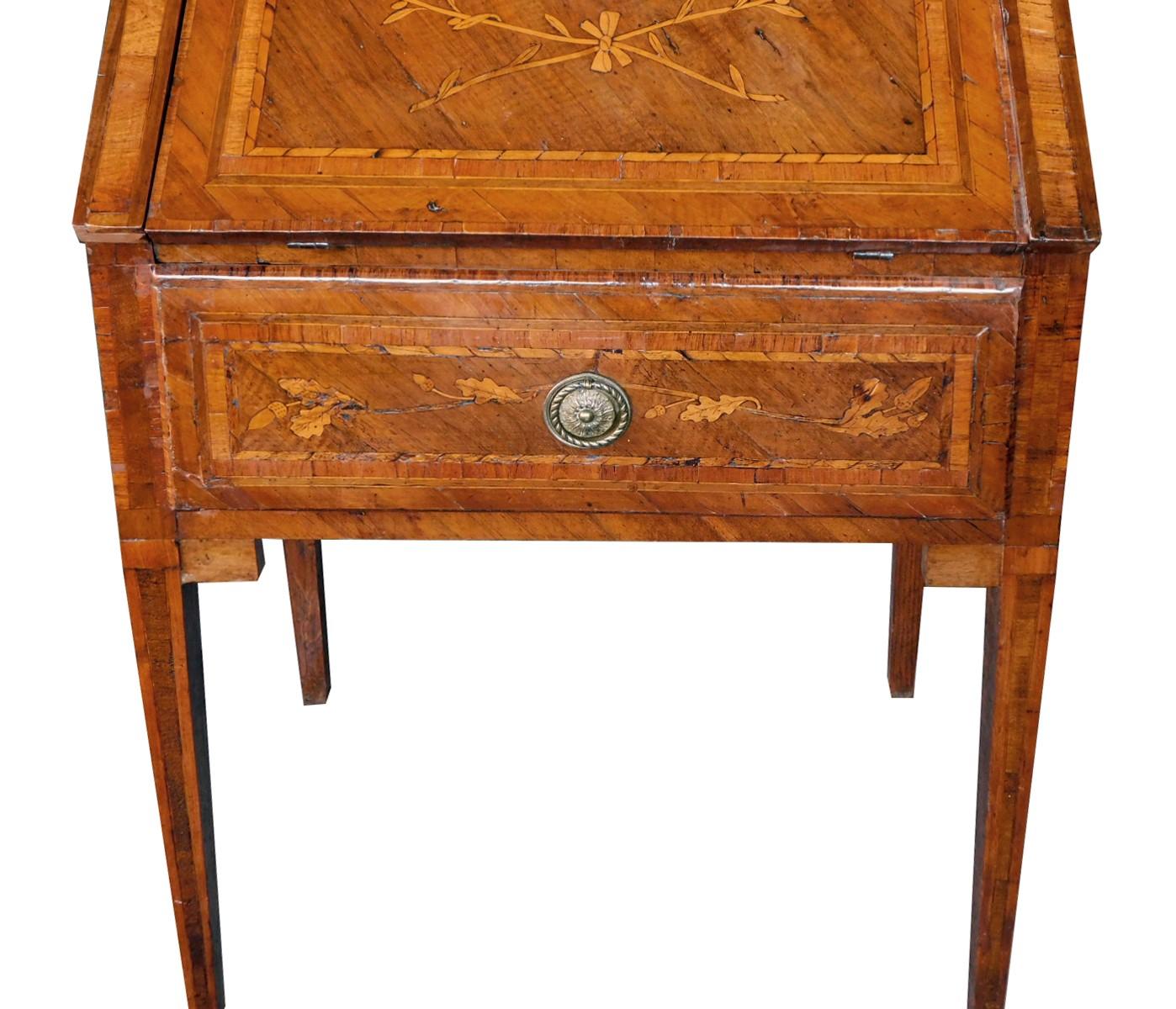 Italian Neoclassical Style Marquetry Inlaid Fruitwood Drop-Front Desk In Good Condition In San Francisco, CA
