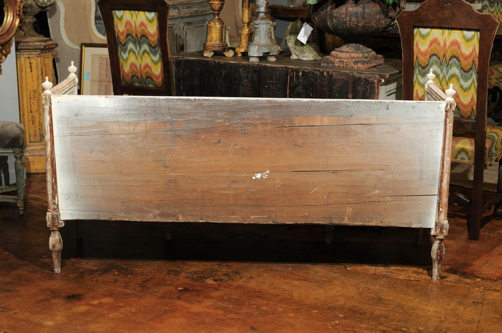 Italian Neoclassical Style Painted and Carved Wooden Bench with Hidden Storage For Sale 5