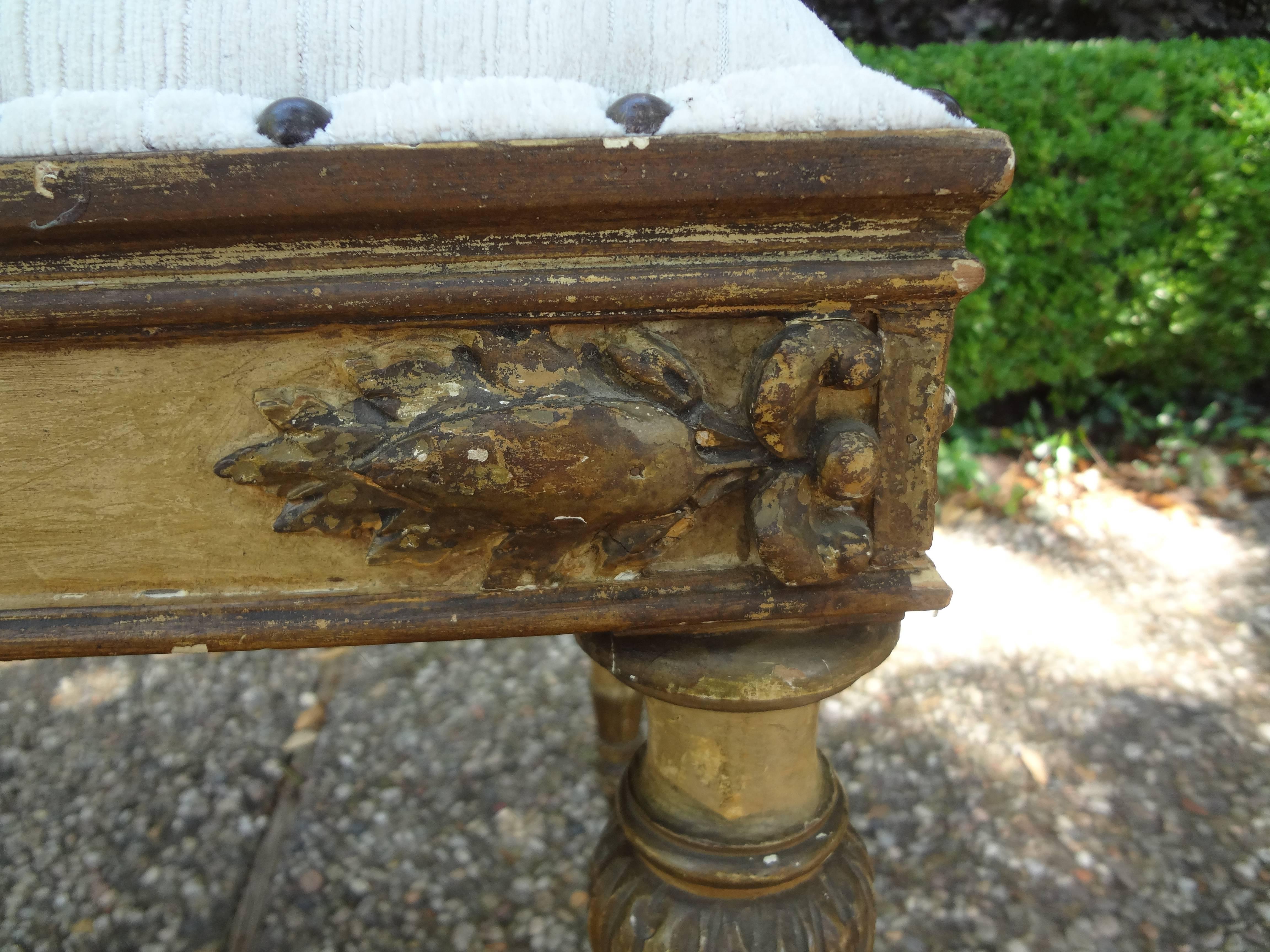 Wood Italian Neoclassical Style Painted and Giltwood Bench For Sale