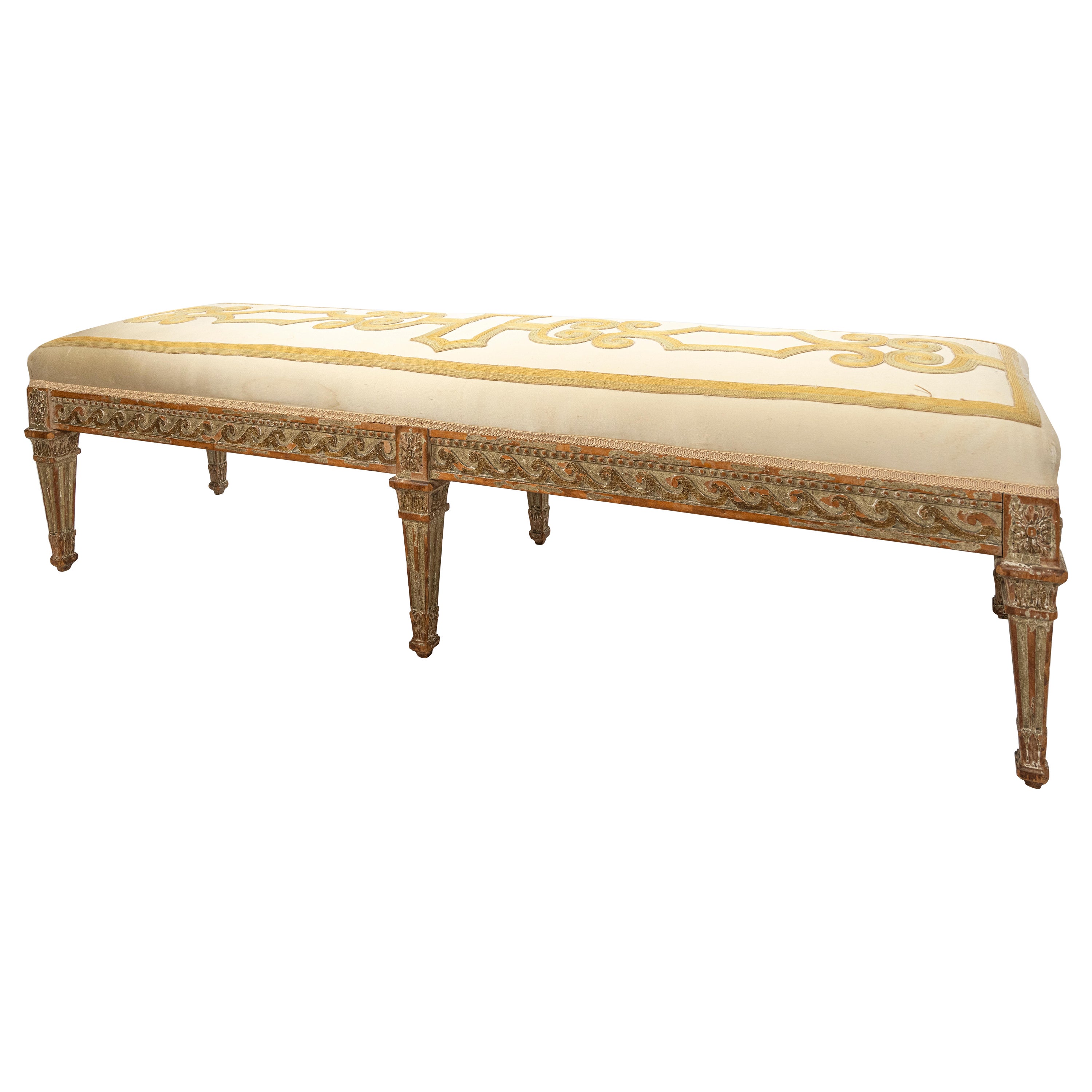 Banc italien en bois peint de style néoclassique