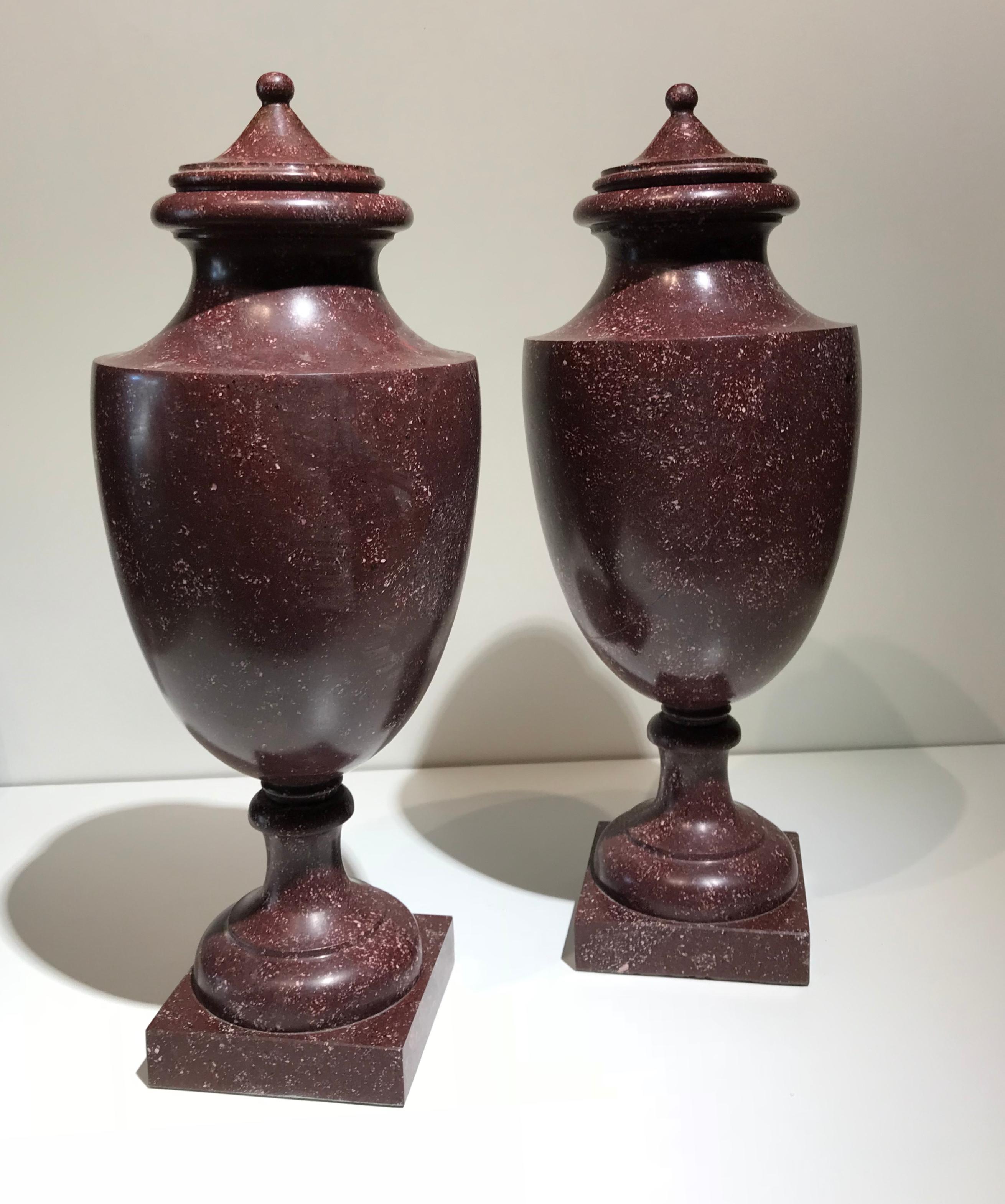 20th Century Italian Neoclassical Style Pair of Urns Made with Ancient Red Porphyry