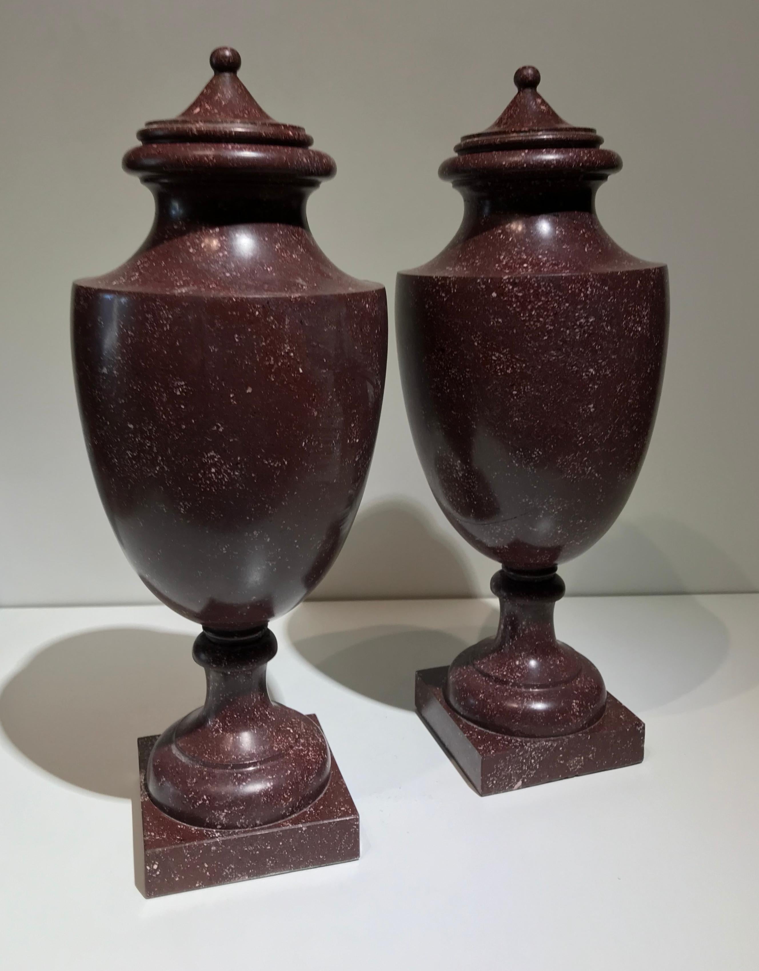 Italian Neoclassical Style Pair of Urns Made with Ancient Red Porphyry 3