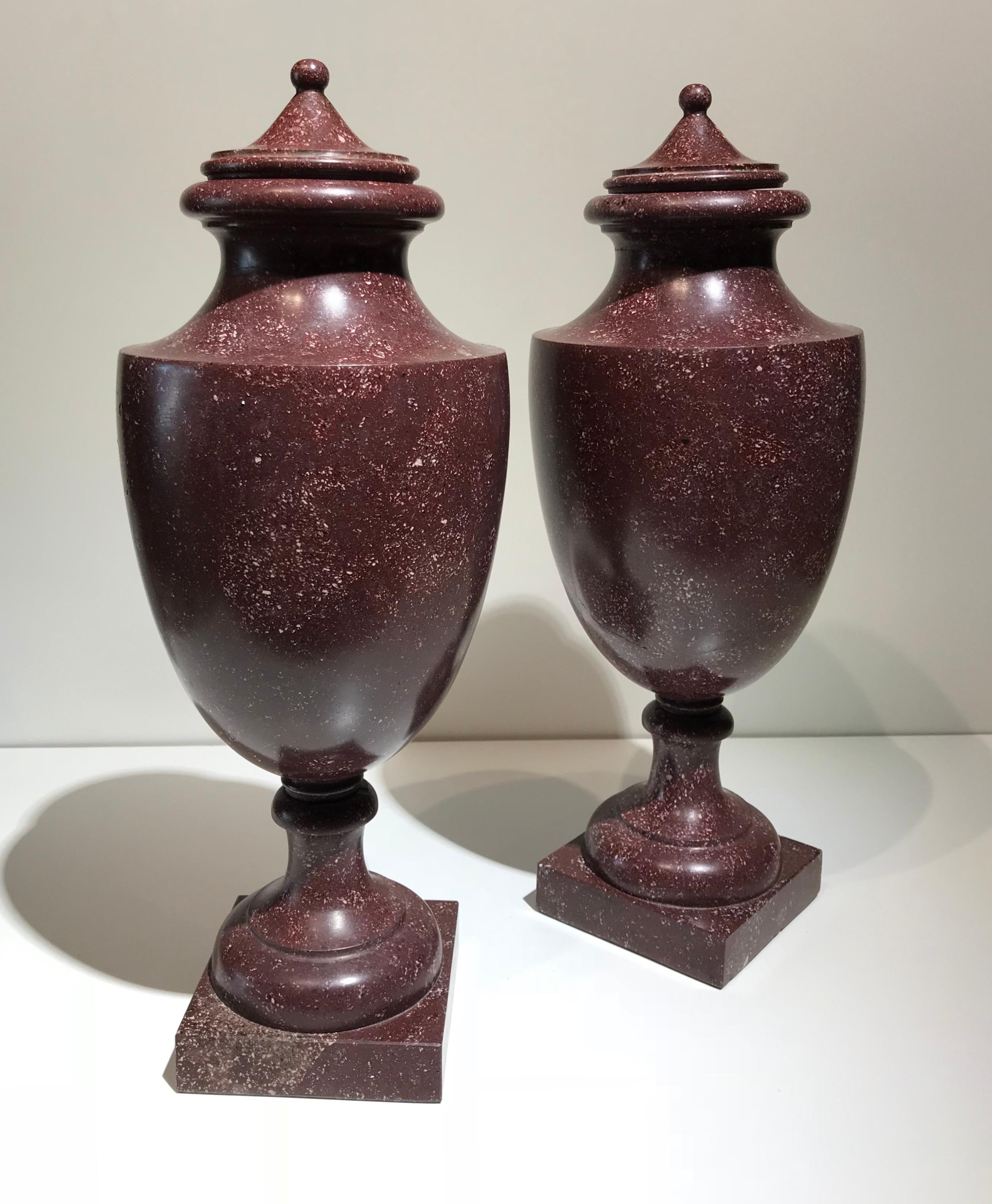 Italian Neoclassical Style Pair of Urns Made with Ancient Red Porphyry 4