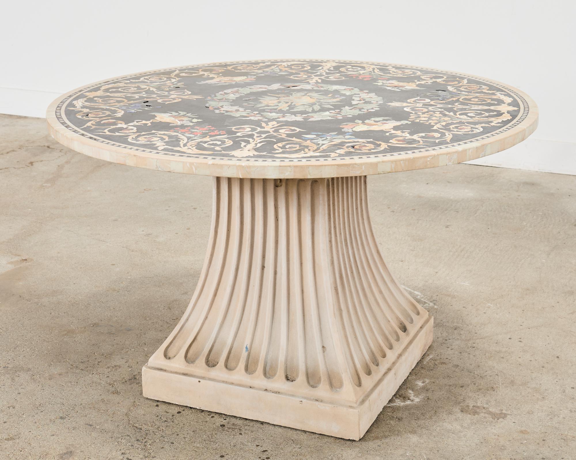 Italienischer Esstisch aus Pietra Dura-Marmor im neoklassischen Stil im Angebot 13