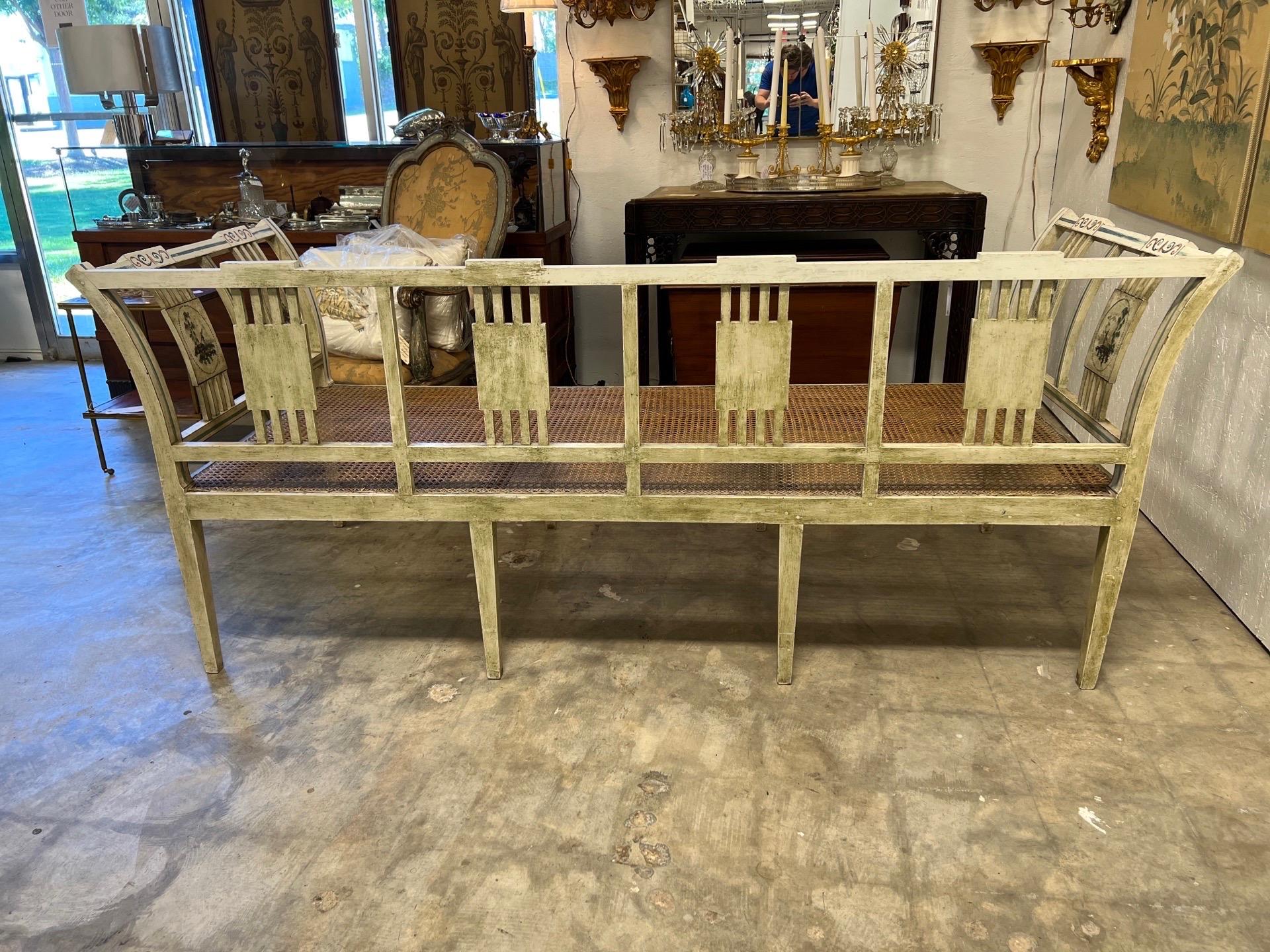 Italian Neoclassical Style Polychrome Decorated Day Bed C. 1940 For Sale 7