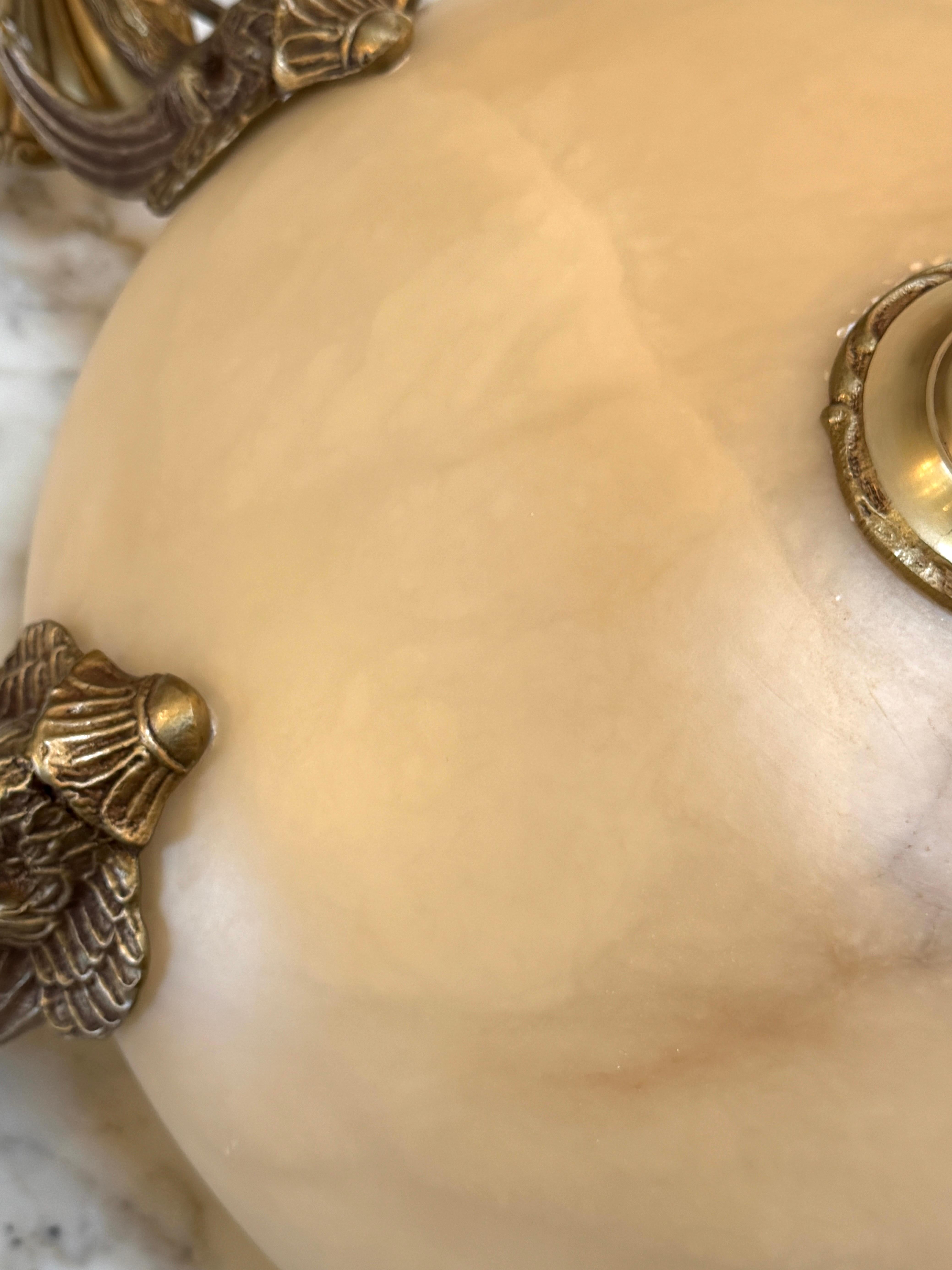 Lustre néoclassique italien à 6 bras de lumière en bronze et albâtre avec motif de Swan en vente 7