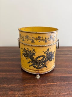 Italian Neoclassical Tole Yellow Cachepot Planter Vase With Lion Heads