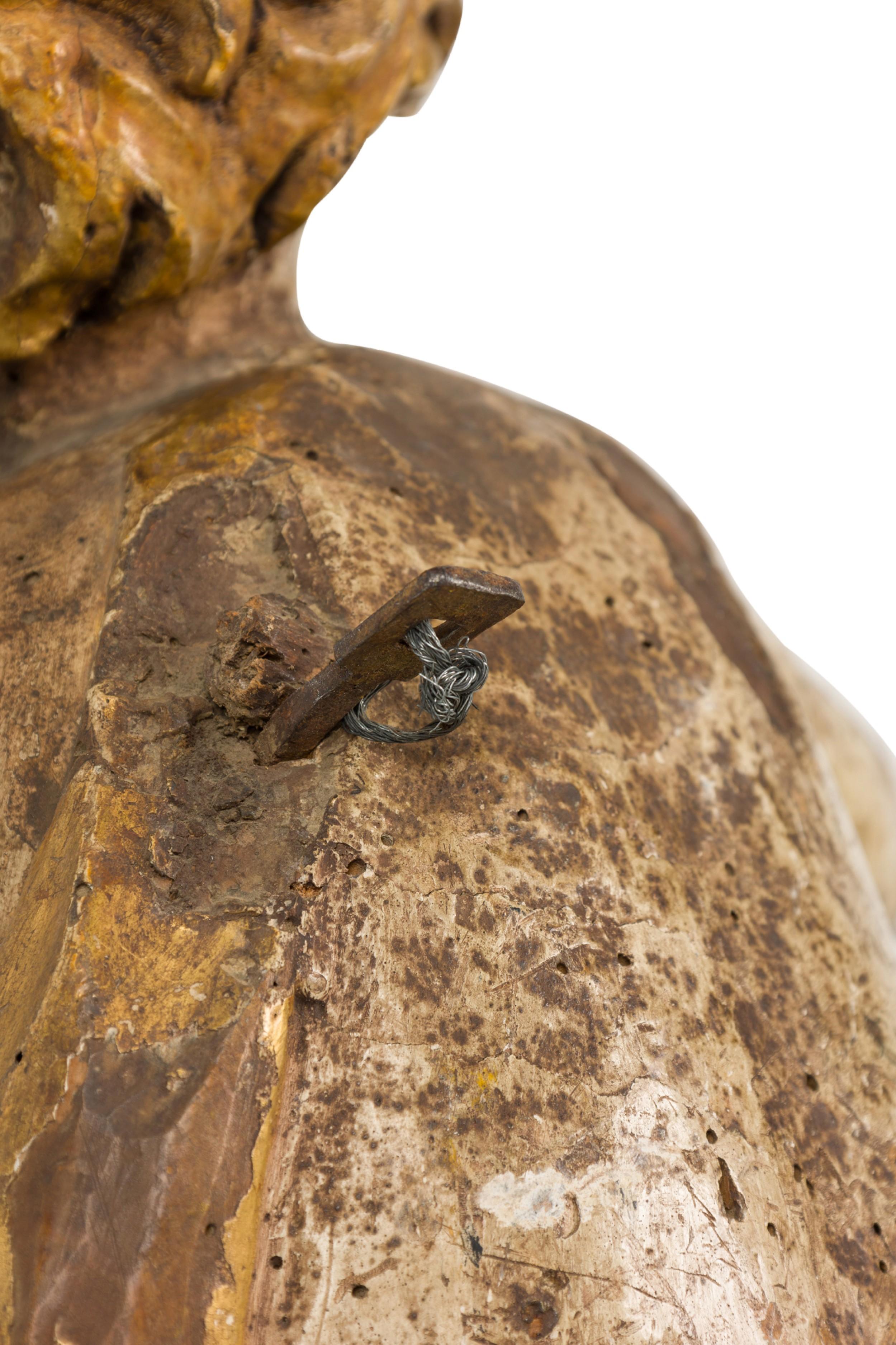 Estatua neoclásica italiana de madera de Cupido Neoclásico en venta