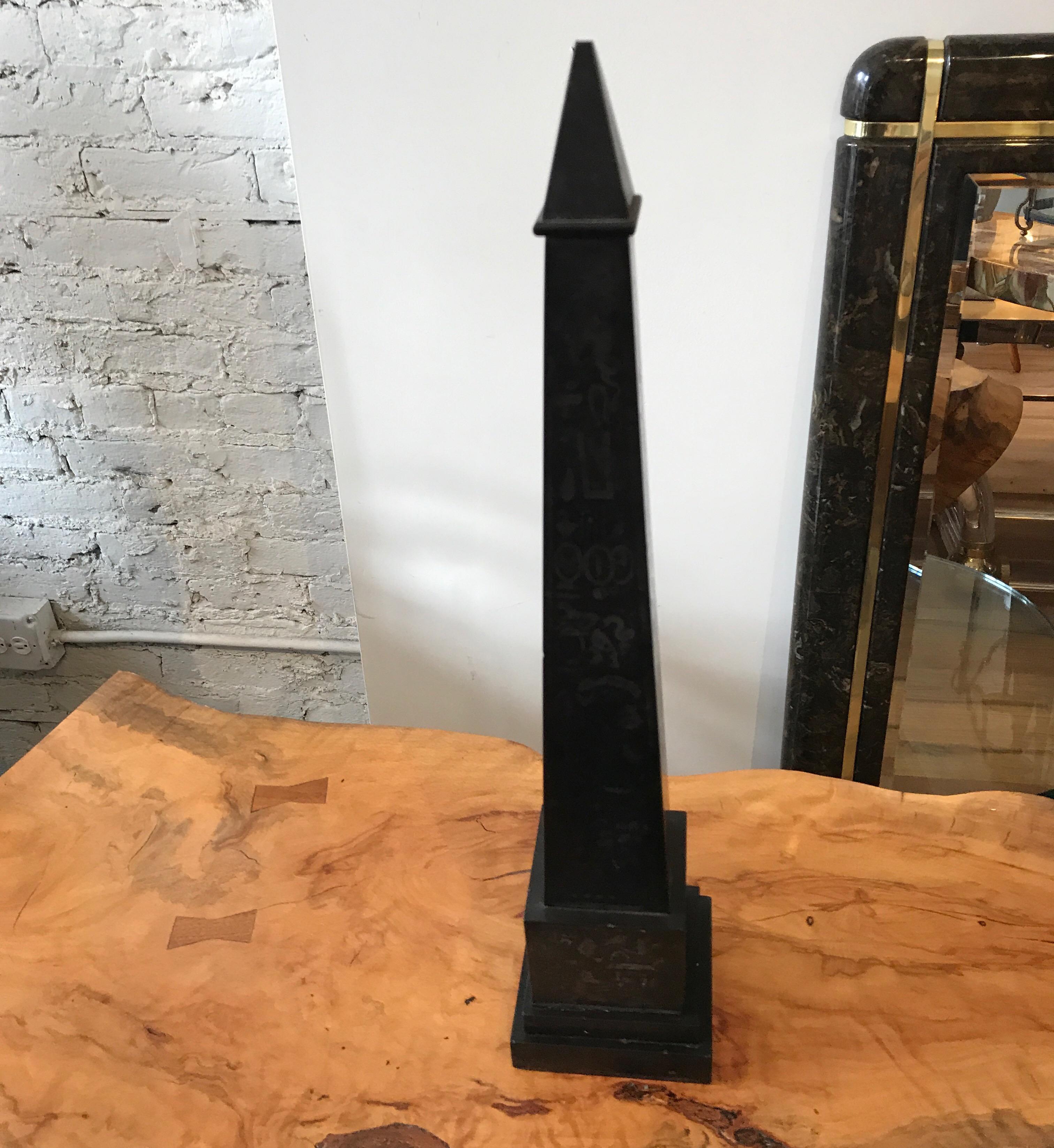 Large Italian Nero Antico marble Grand Tour obelisk.
This 19th century Egyptian revival obelisk features acid etched hieroglyphs
on its base and sides. Beautiful decorative object.