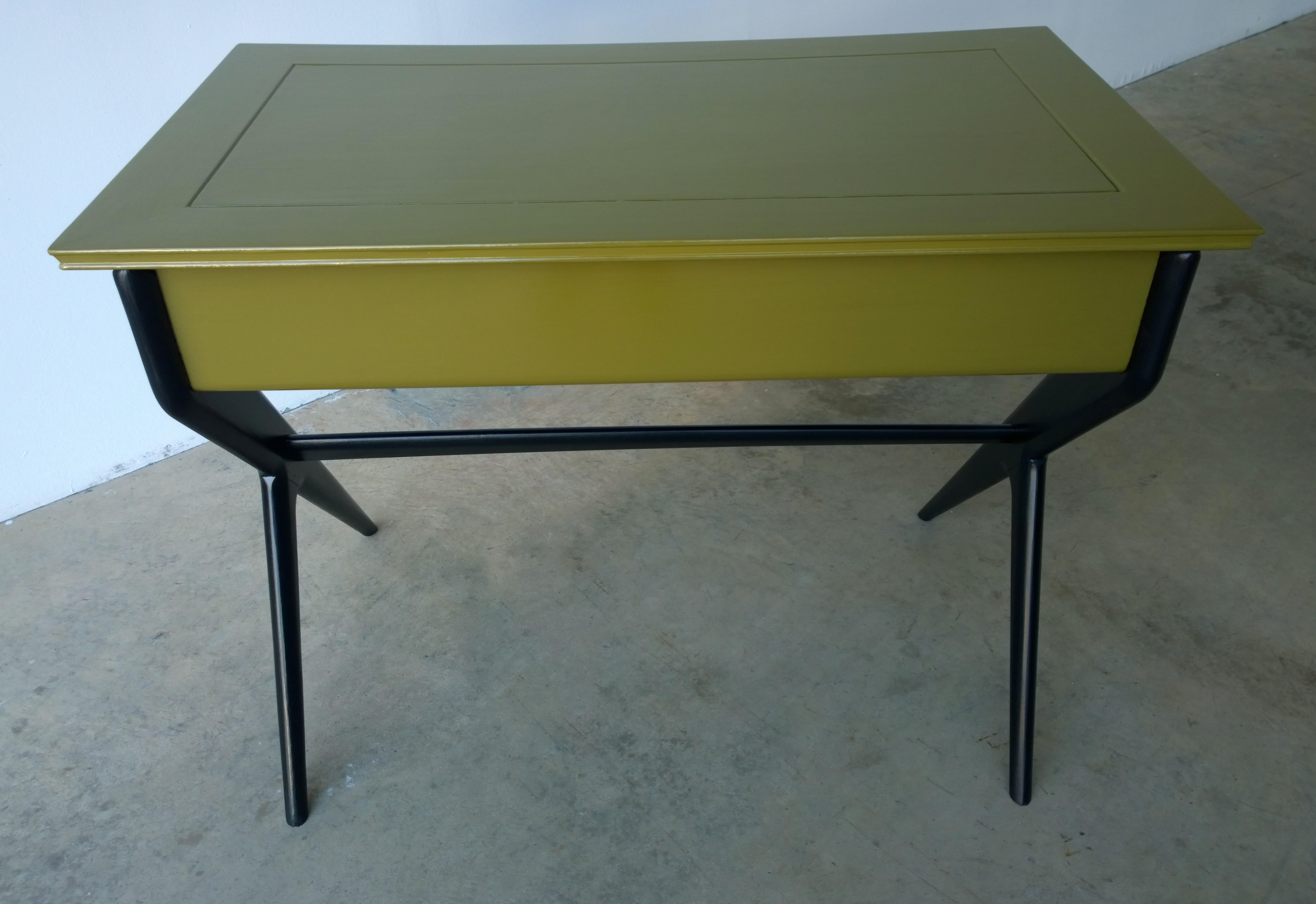 Italian Newly Lacquered in a Bronze Green & Black 1-Drawer Desk / Writing Table 10