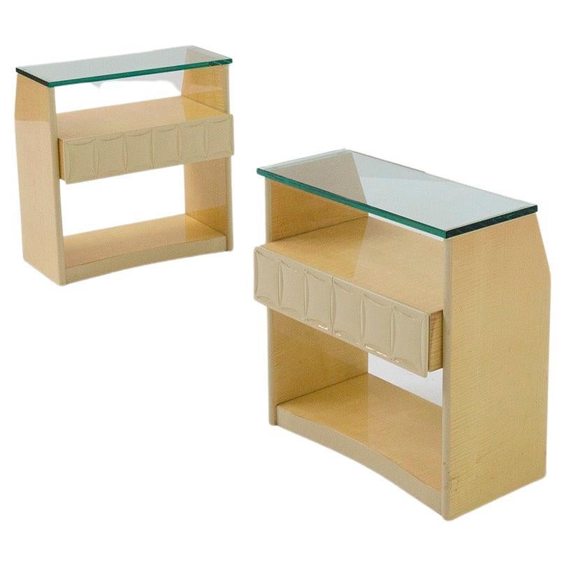 Italian Nightstand by Giovanni Gariboldi in Lacquered Wood and Glass For Sale