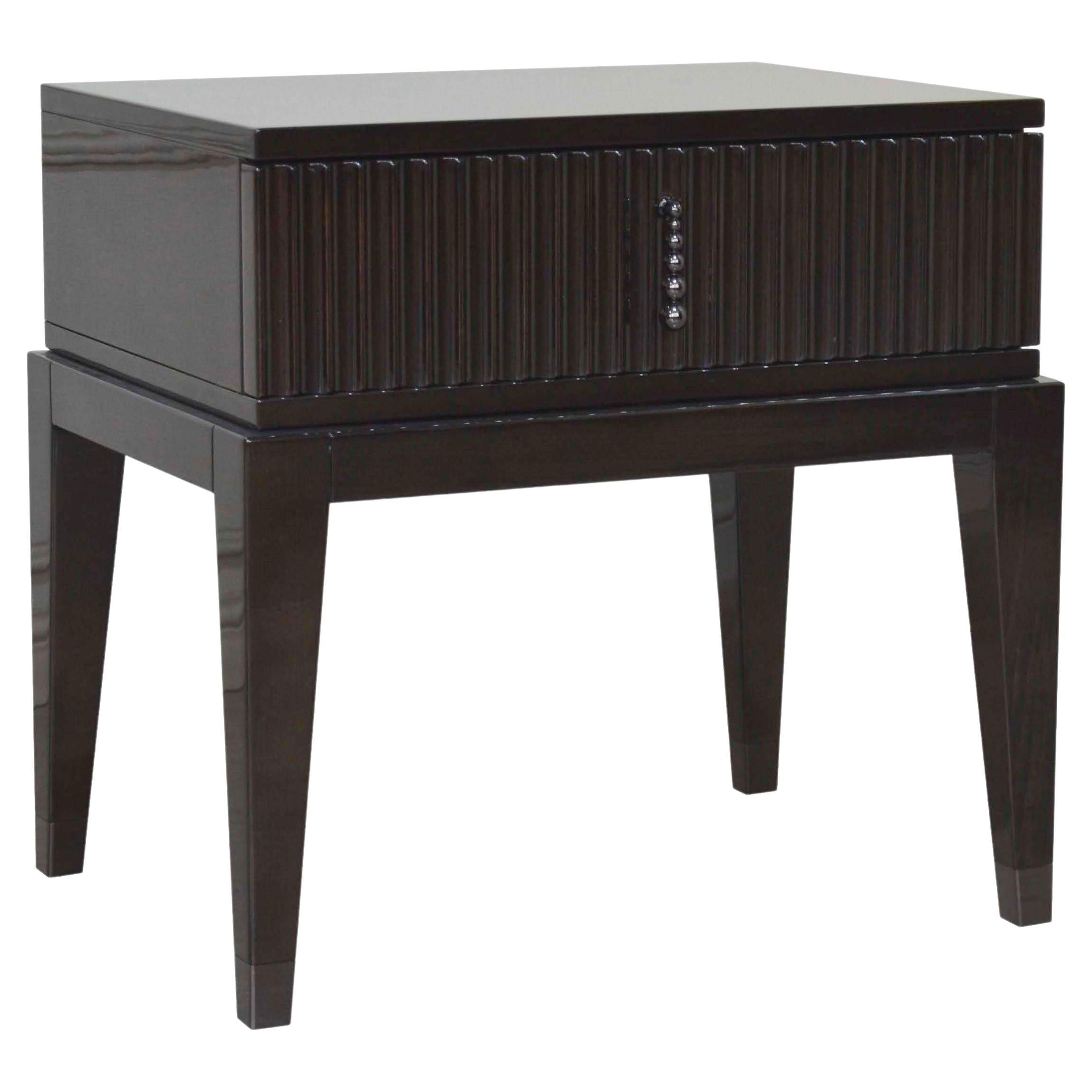 Italian Night Table in High Gloss Ebony Veneer with One Upholstered Drawer For Sale