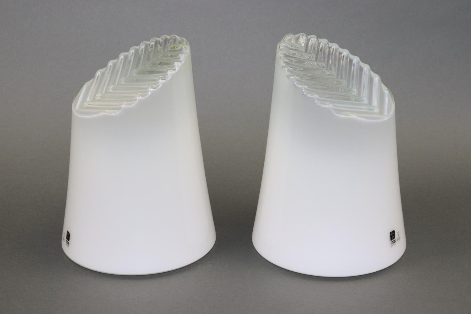 Mid-Century Modern Italian Night Table Lamp Murano White Smoked Glass For Sale