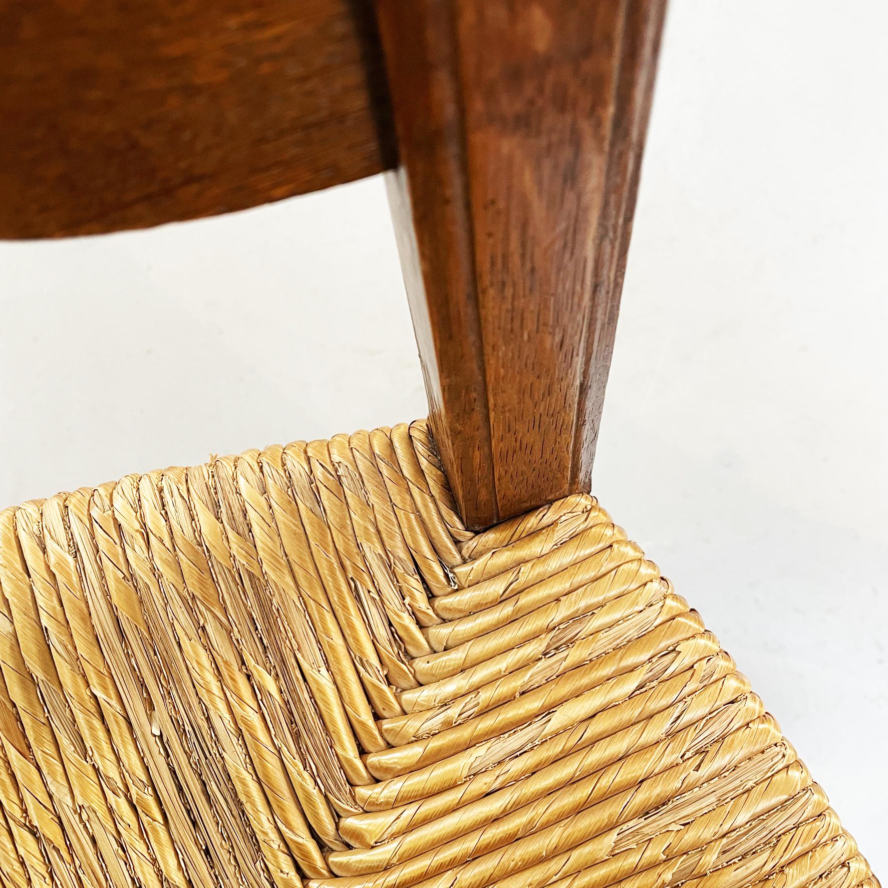 Italian Nineteenth Century Finely Crafted Wooden and Straw Chairs, Late1800s For Sale 5