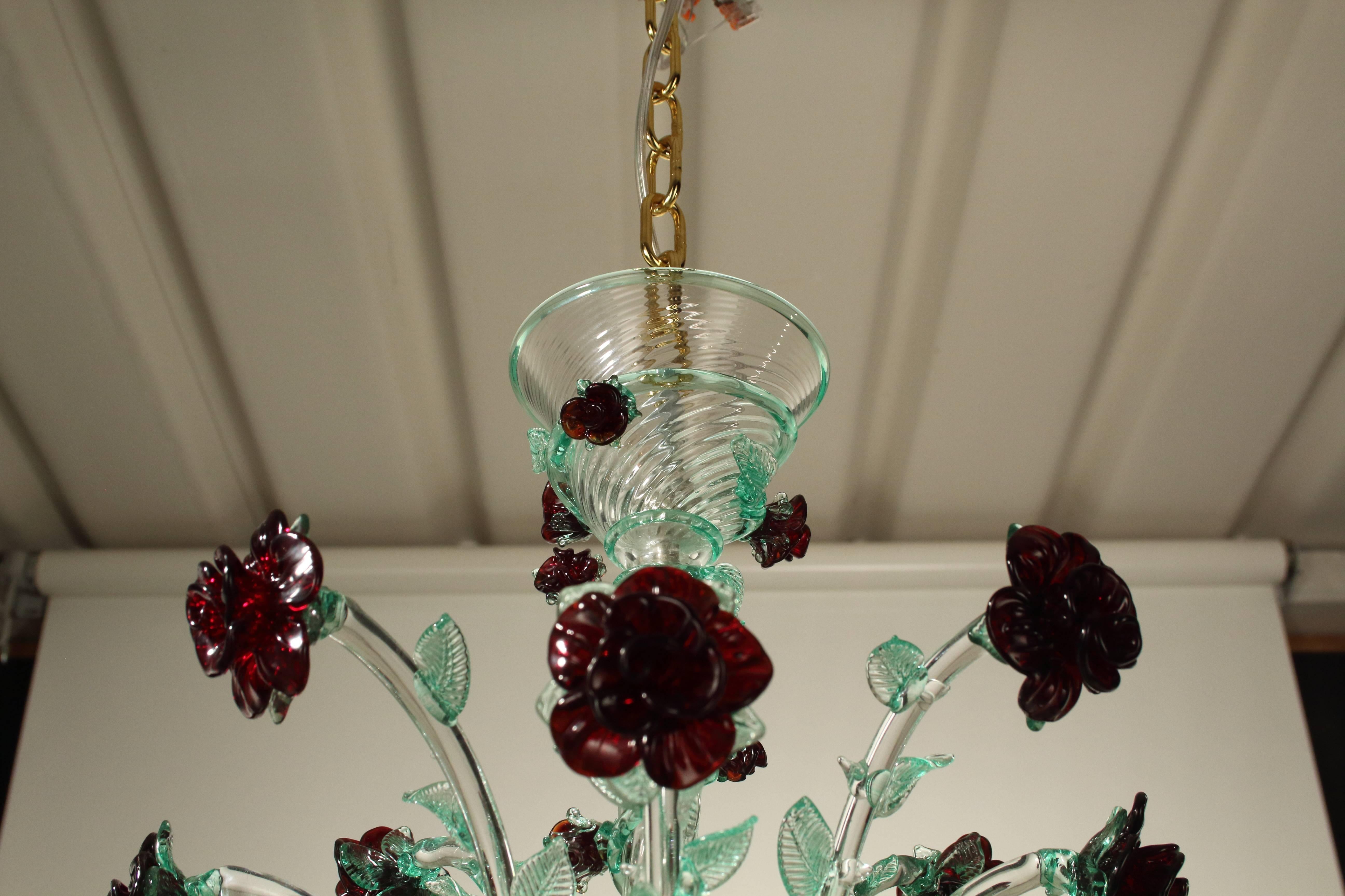 Italian Noveau Style, Murano Blown Glass Chandelier, Floreal trimmings For Sale 3