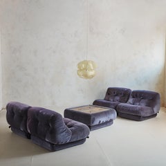 Canapé modulaire 4 places + table basse 'Nuvolone' par Rino Maturi