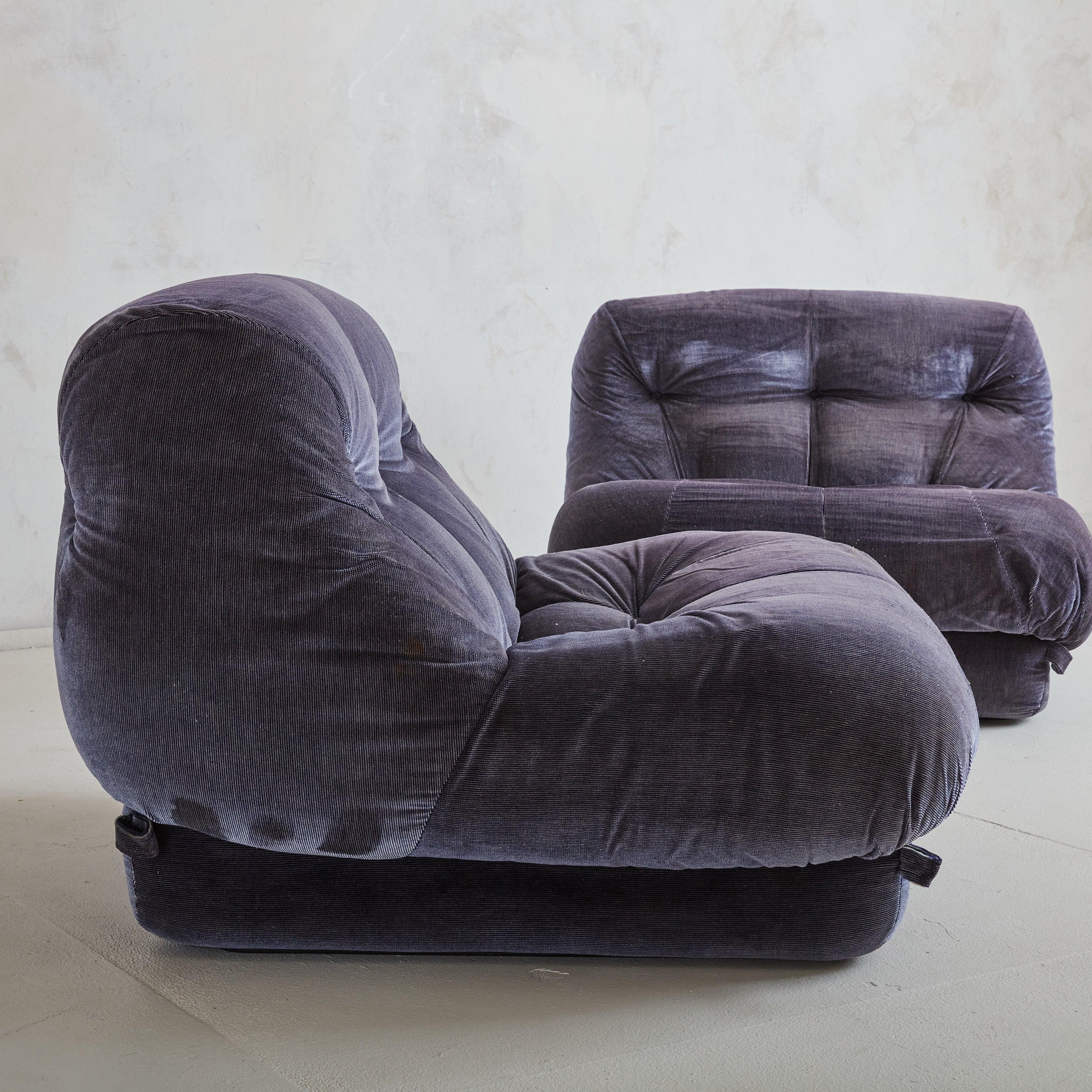 Italian ‘Nuvolone’ Modular 4 Seat Sofa + Coffee Table by Rino Maturi 1