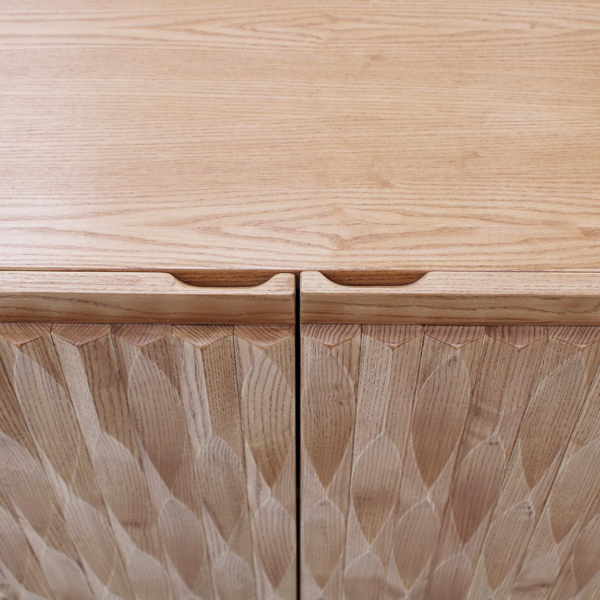 Brutalist Italian Oak Wood Sideboard with Hand Carved Patterns in the Doors, Italy For Sale