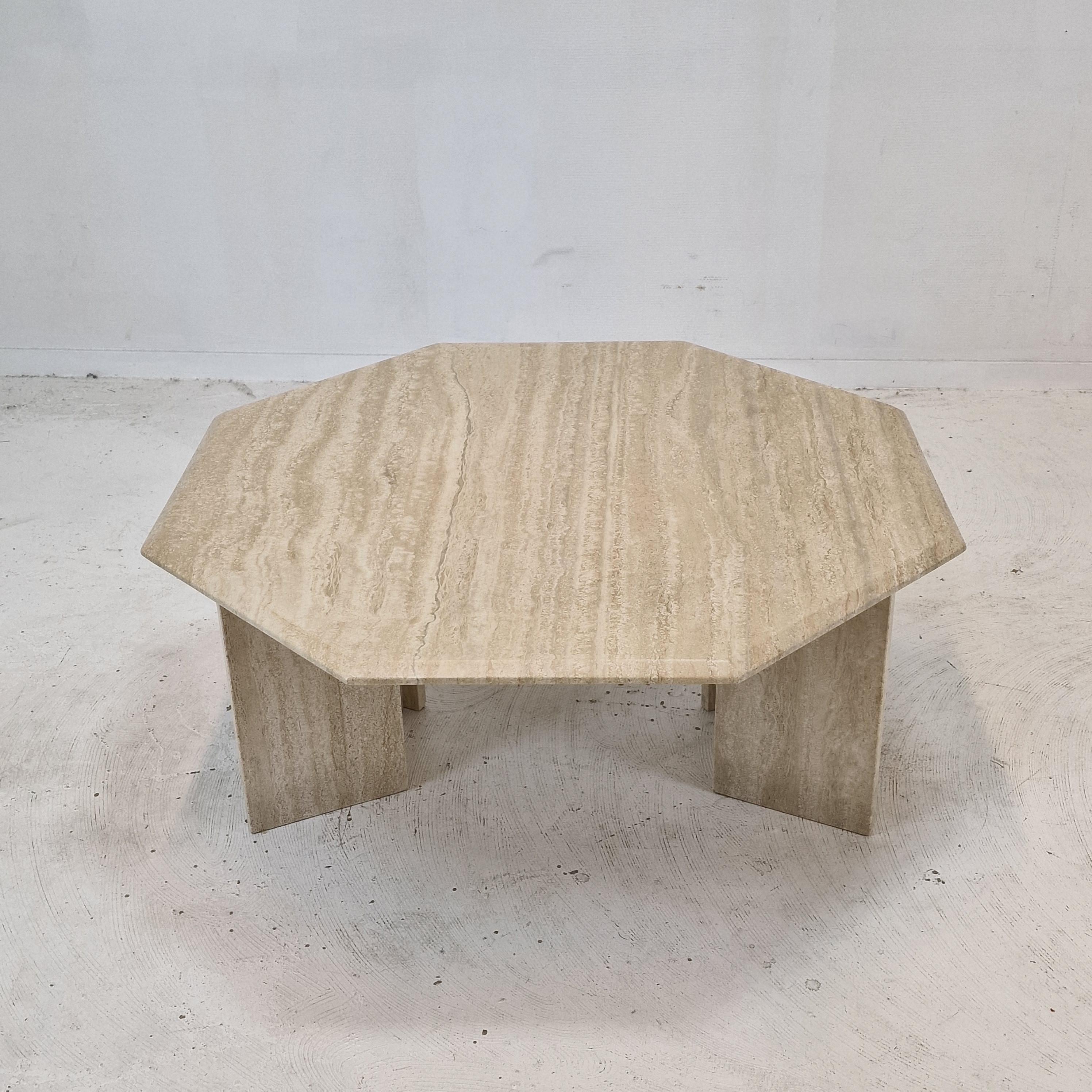 Hand-Crafted Italian Octagon Coffee Table in Travertine, 1980s For Sale