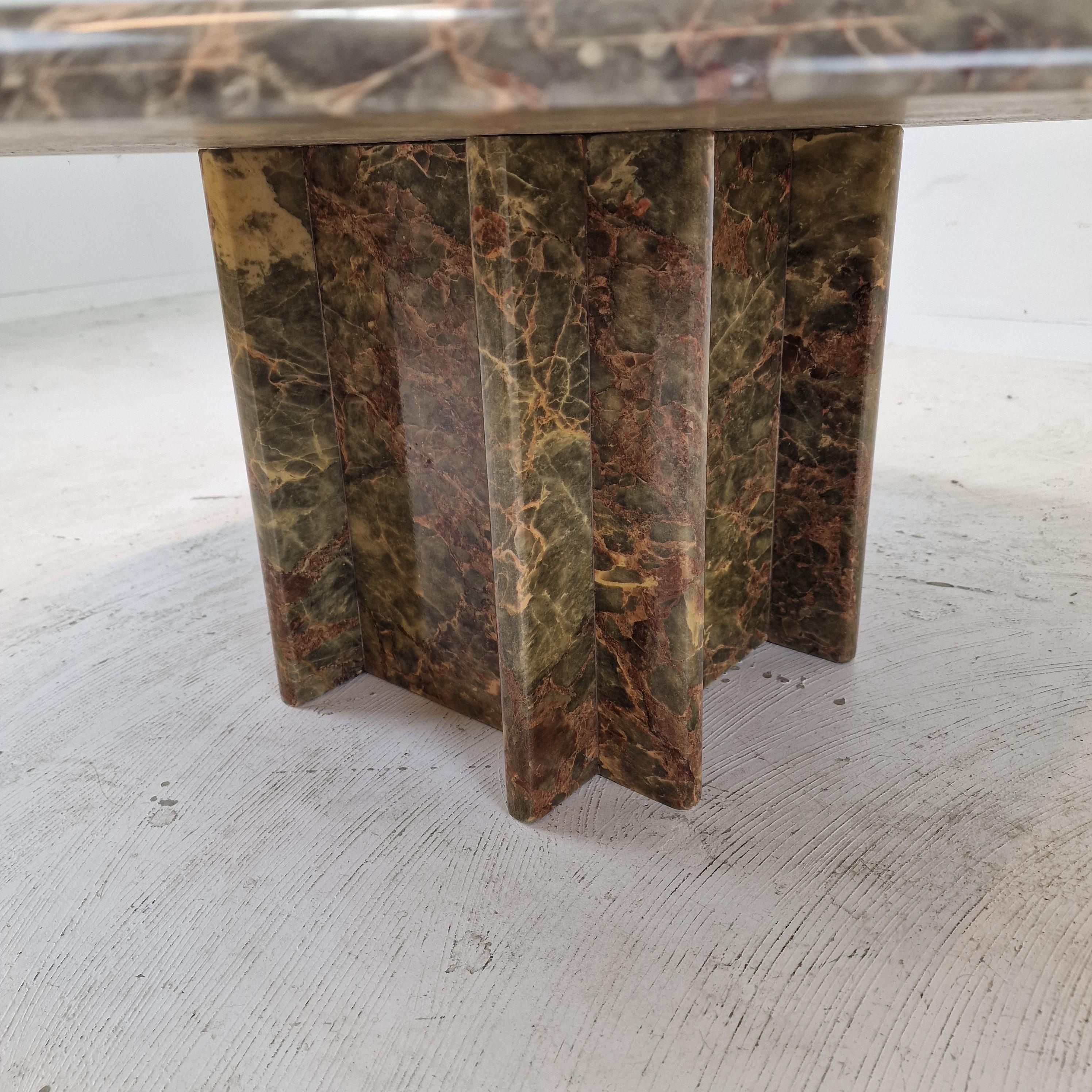 Italian Octagon Marble Coffee Table, 1980s For Sale 4