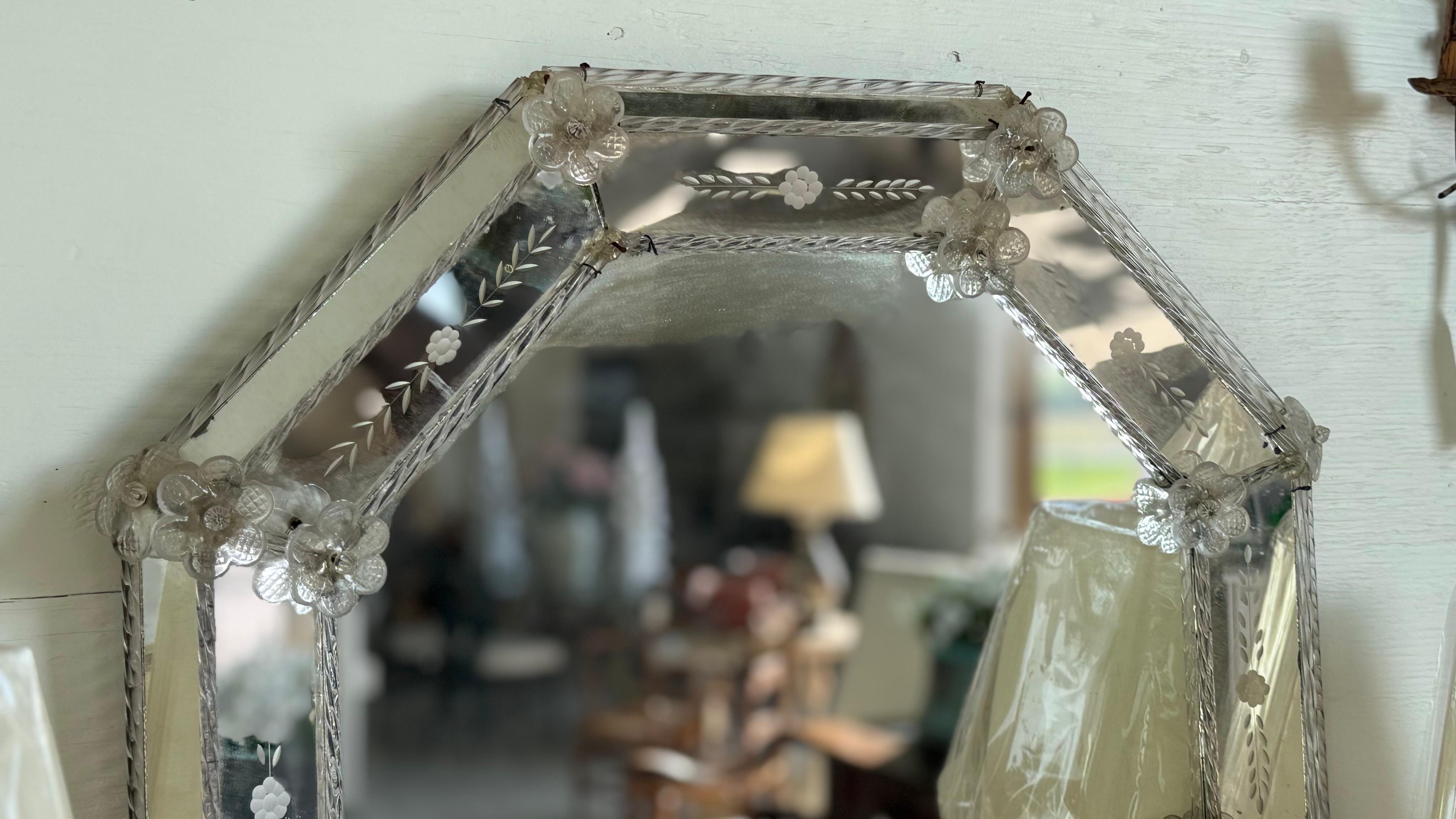 20ième siècle Miroir octogonal vénitien italien en verre de Murano en vente