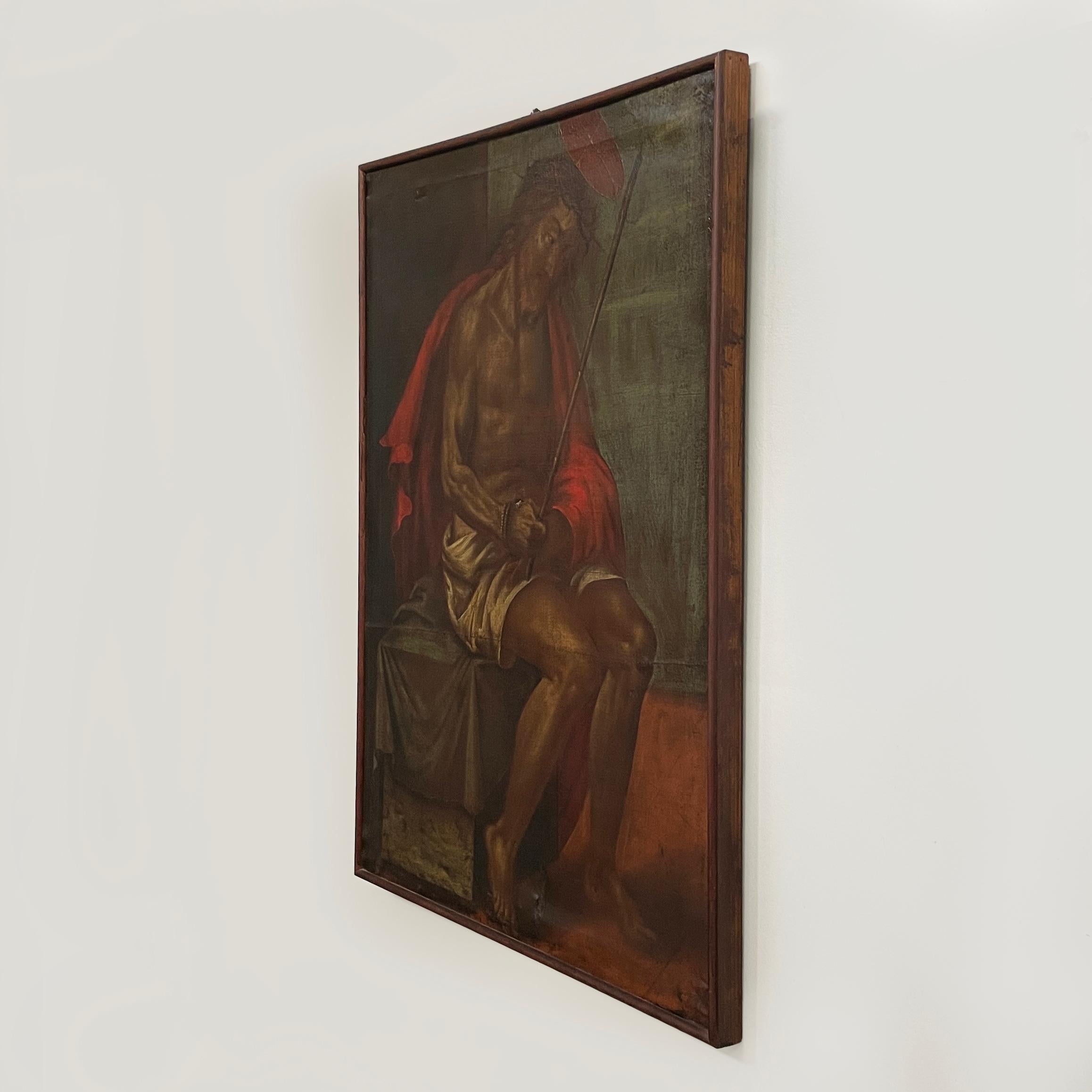 Italian Oil painting on canvas of Jesus Christ with a crown of thorns, 1600s In Fair Condition For Sale In MIlano, IT