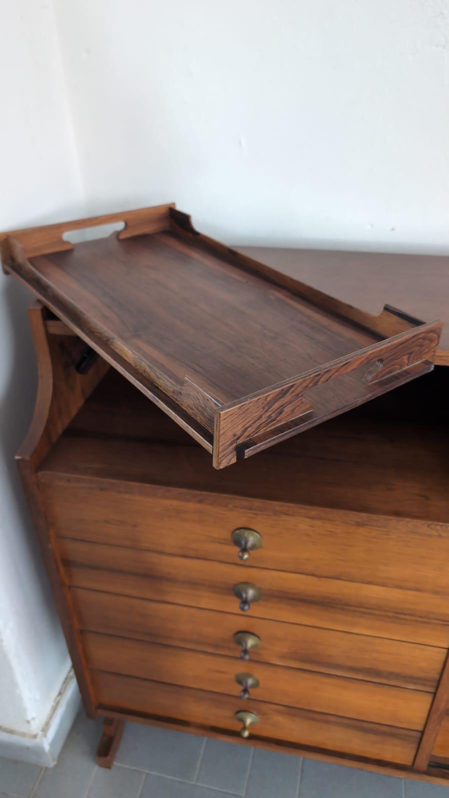 Mid-Century moderno Italian Old Sideboard, 70s in vendita