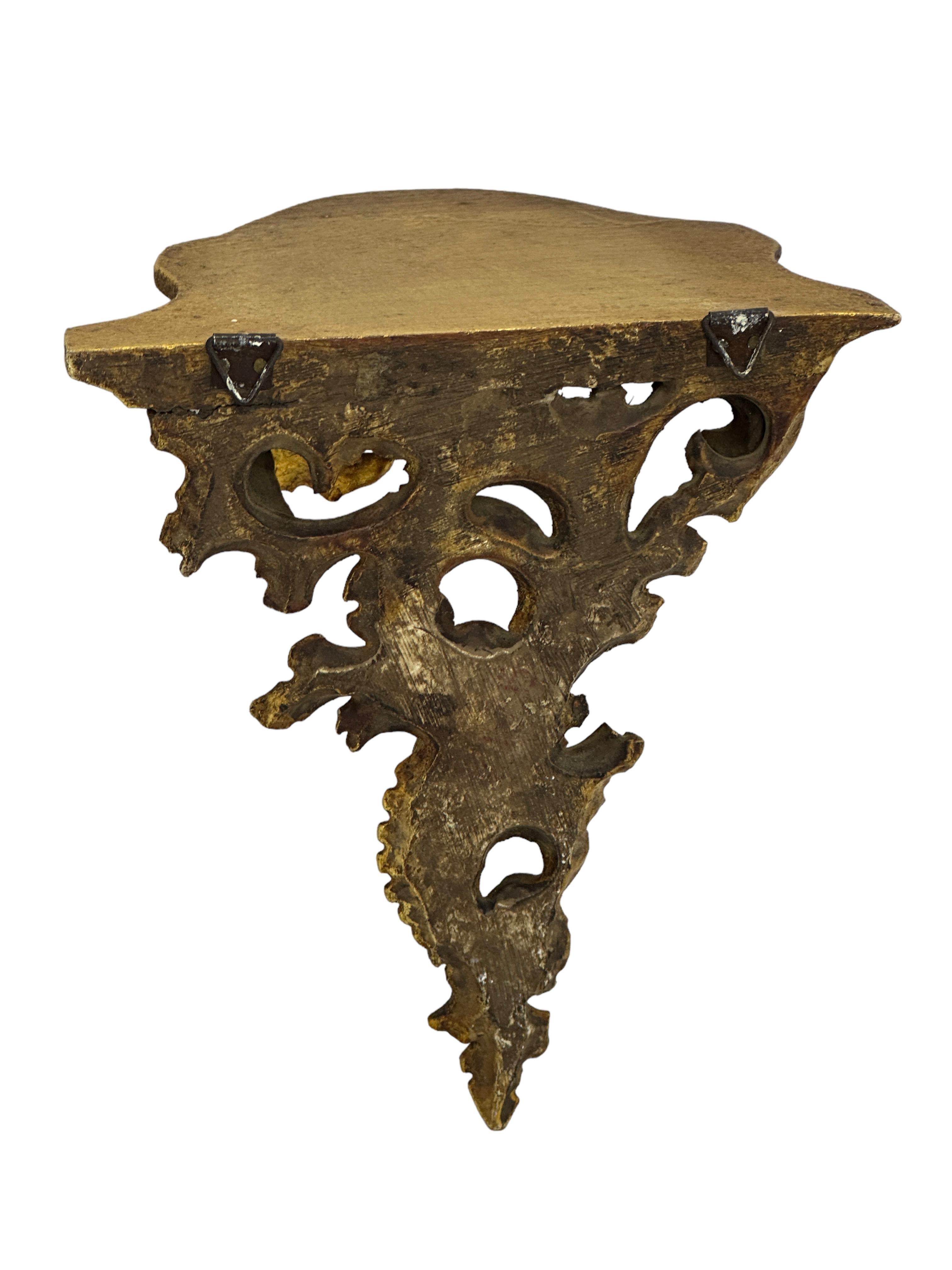 Wood Italian Old Venetian Miniature Wall Shelf, Gilded Carved Acanthus, Rococo Style For Sale