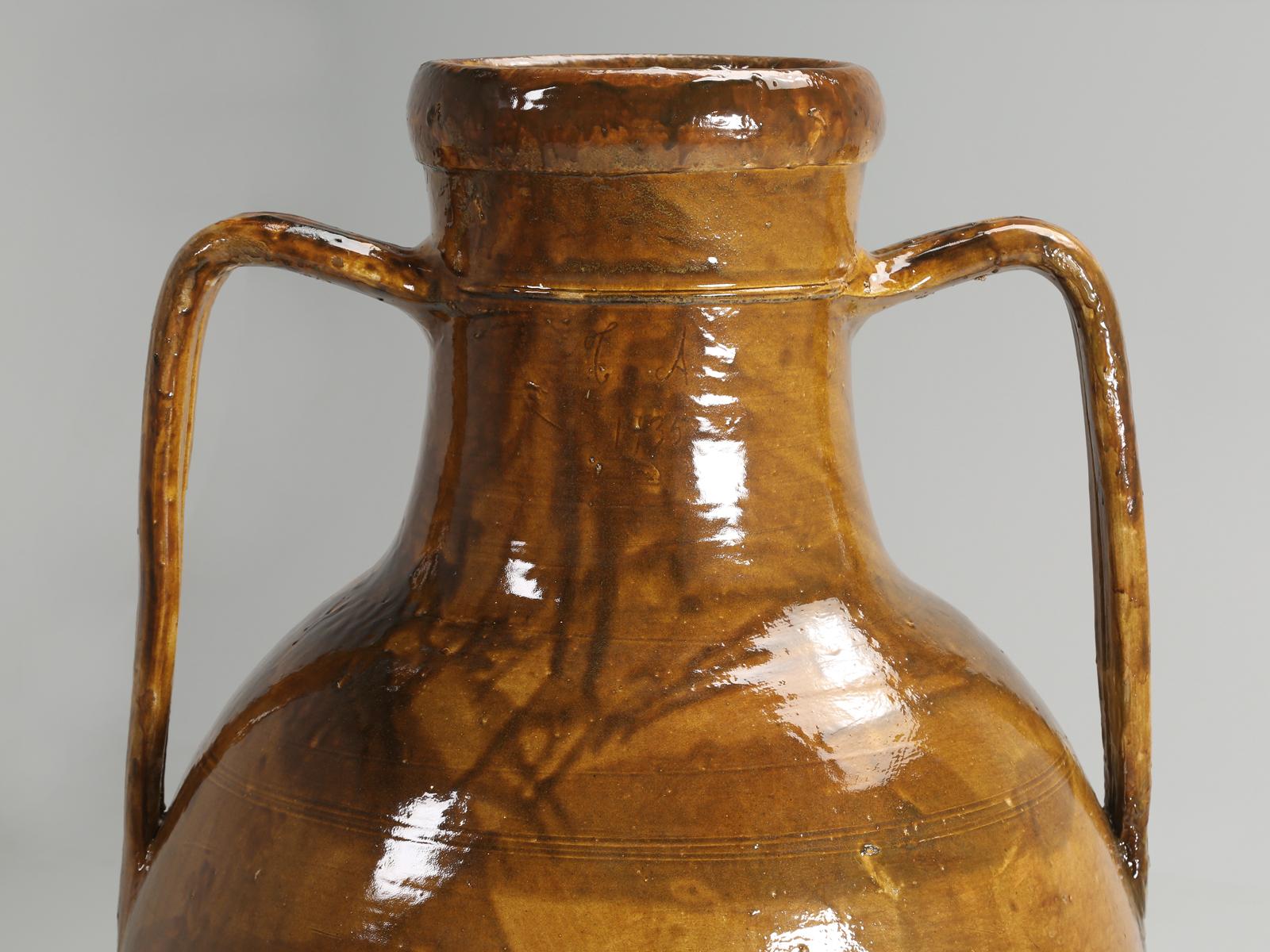 Italian Olive Oil Jar or Amphora Signed and Dated 1935 Imported from Italy In Good Condition In Chicago, IL