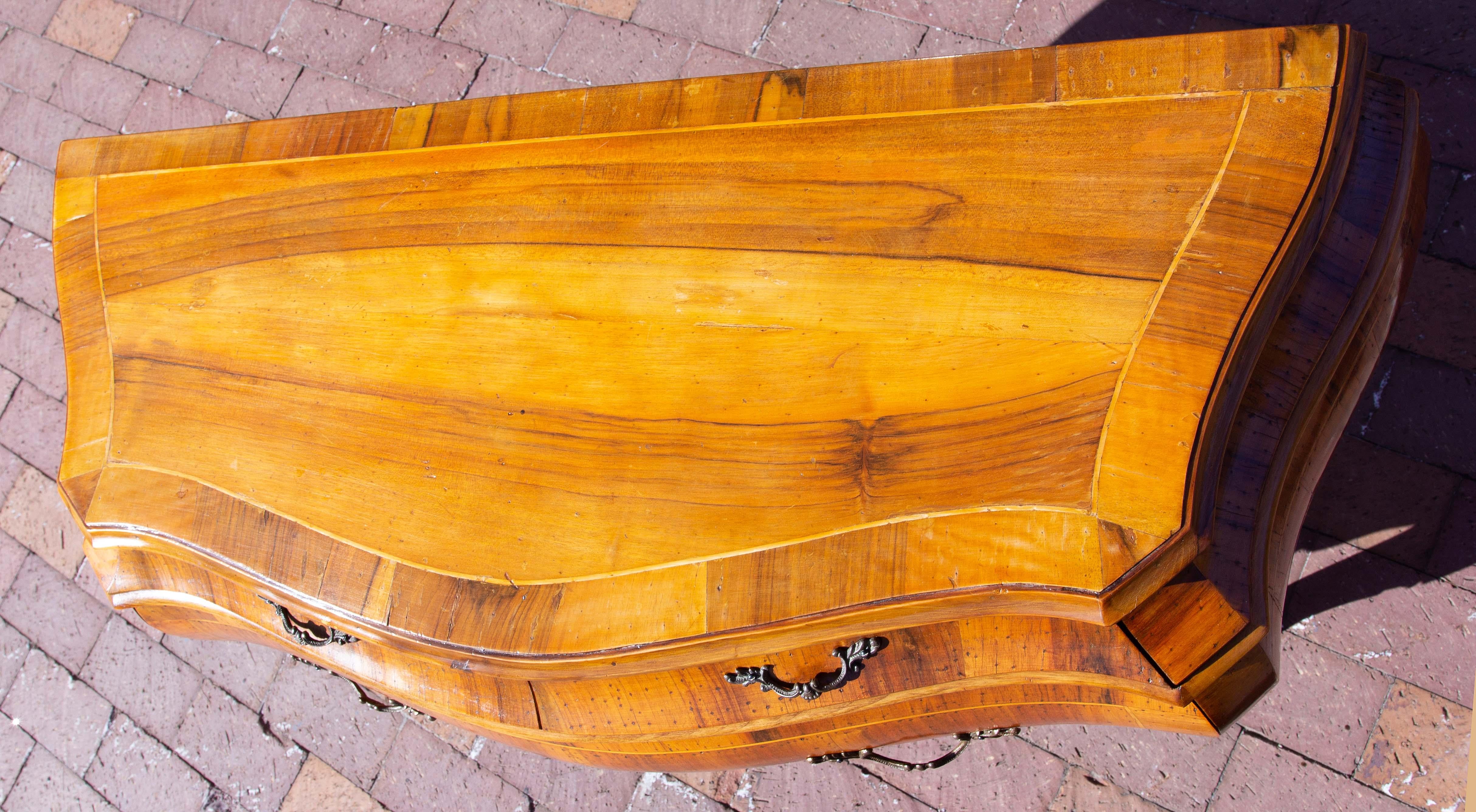 Italian Olive Wood Bombe Commode or Chest In Good Condition For Sale In Rochester, NY