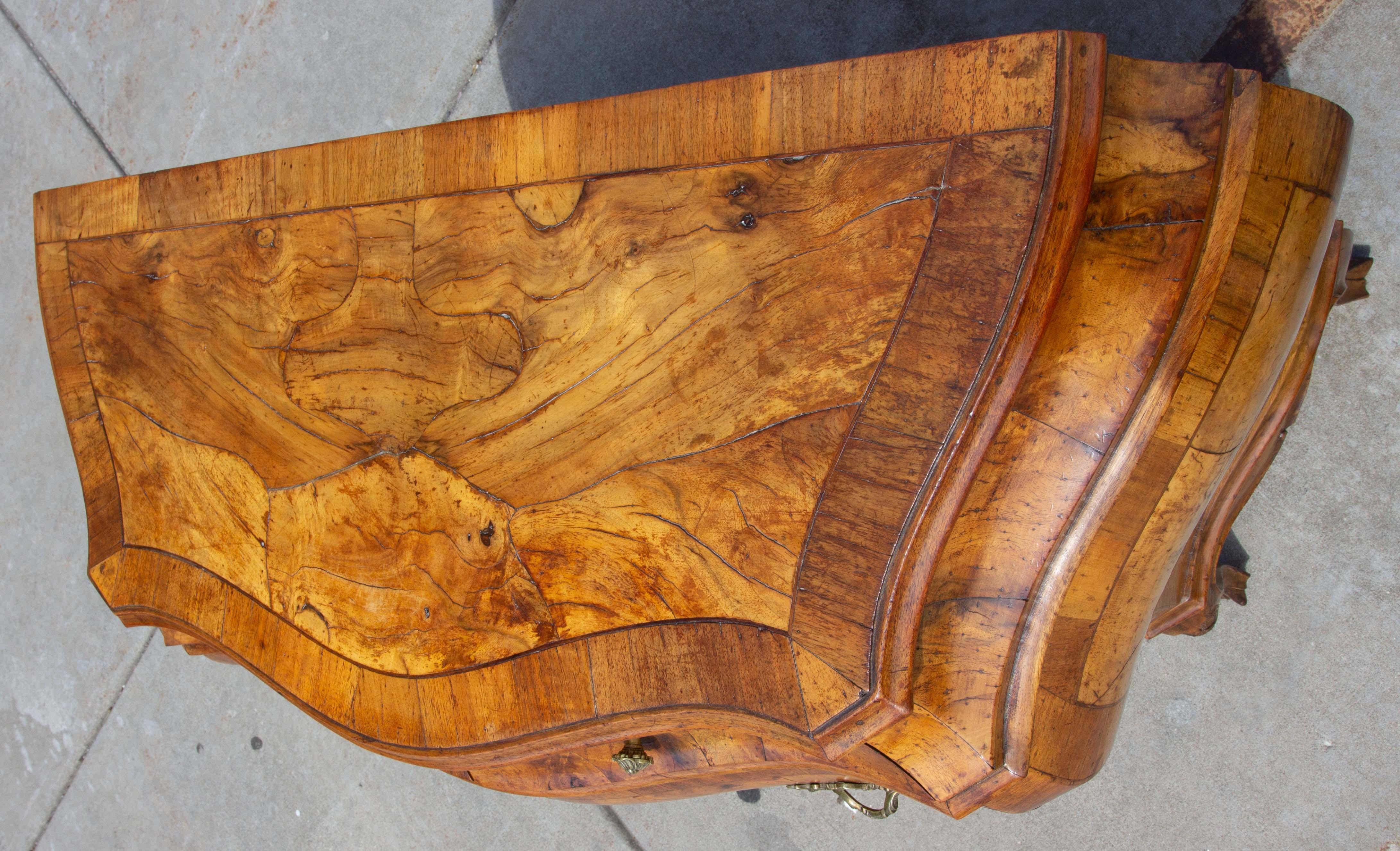 Italian Olive Wood Bombe Commode or Chest In Good Condition In Rochester, NY