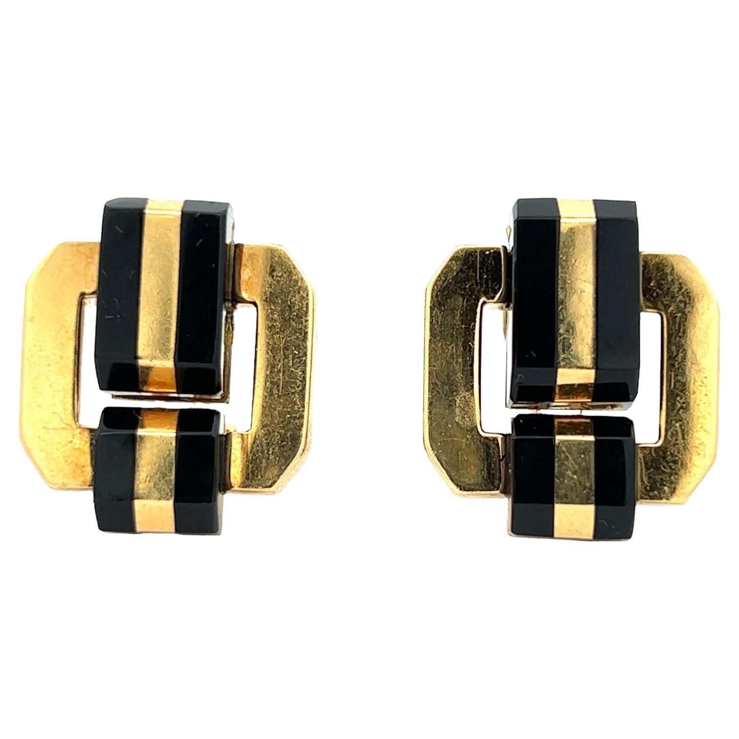 Fabulous Italian black onyx and 18 karat yellow gold earrings designed by Biff & Aldoro. The contemporary square earrings feature black onyx inlay, and omega ear clip backs (posts can be added). The earrings measure 18 x 21mm, signed Biff & Aldoro