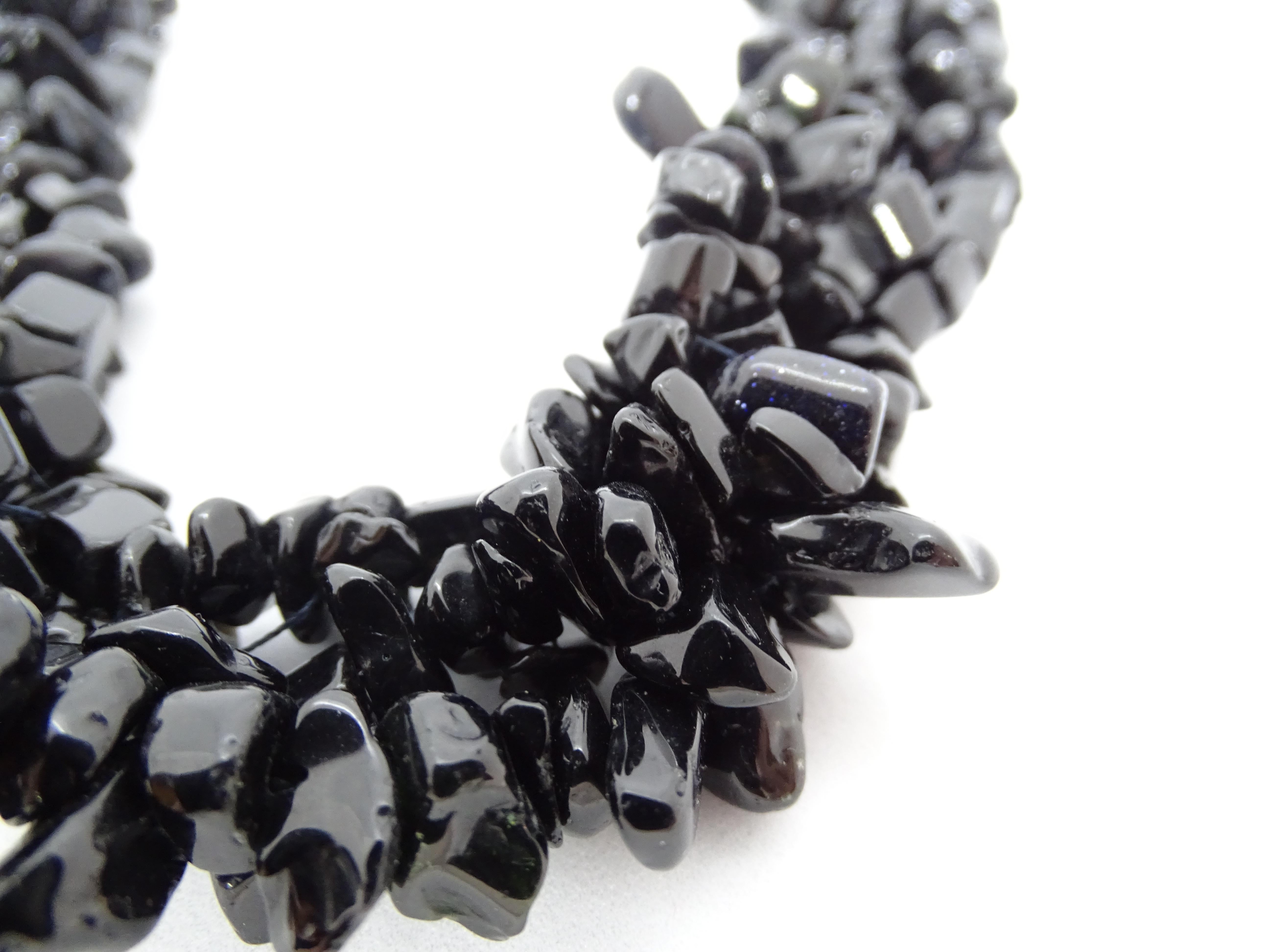 Italian Onyx and silver braided thread necklace , 90s In Excellent Condition For Sale In VALLADOLID, ES