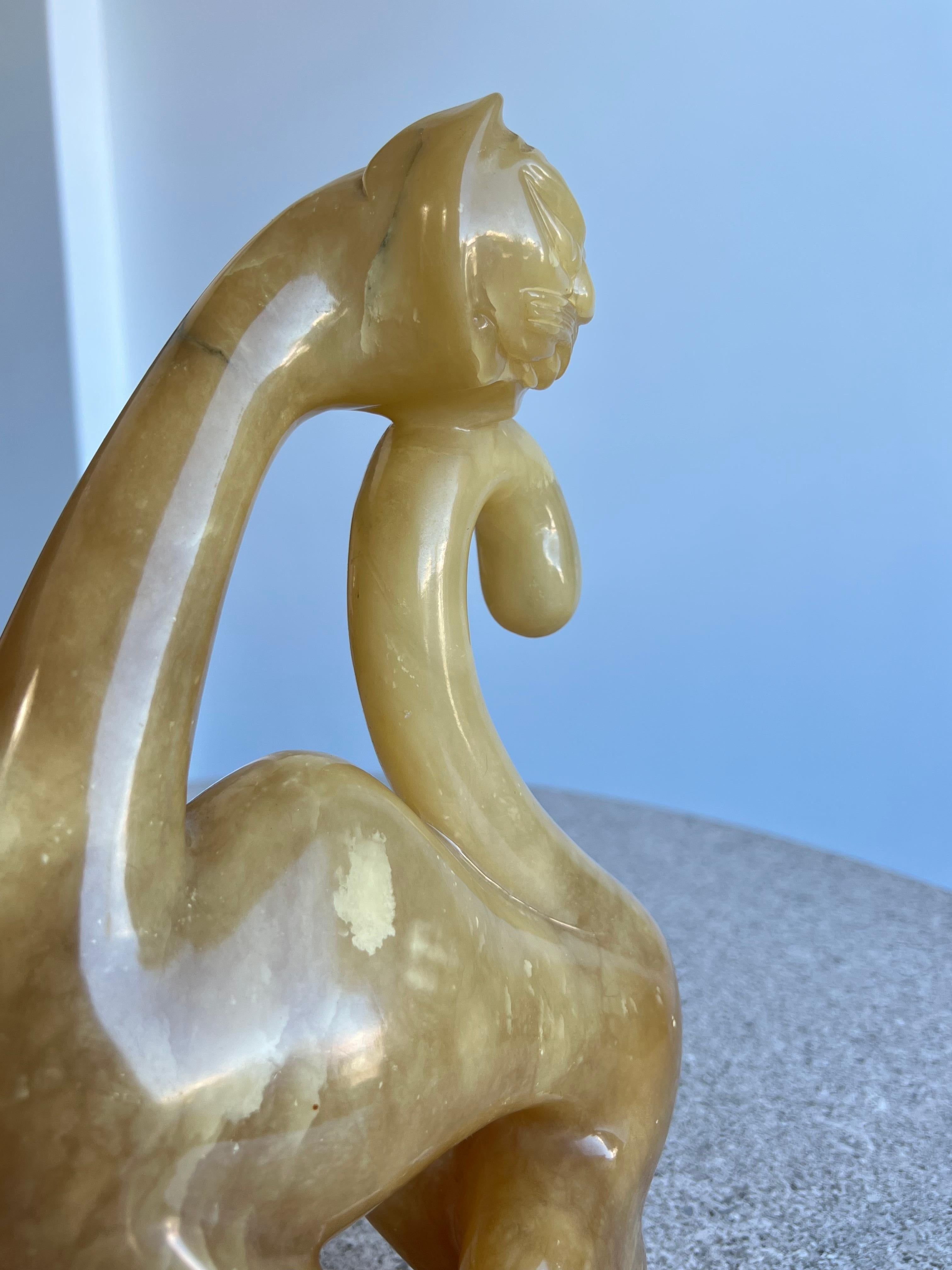 Große italienische Onyx-Skulptur einer Katze im Angebot 3