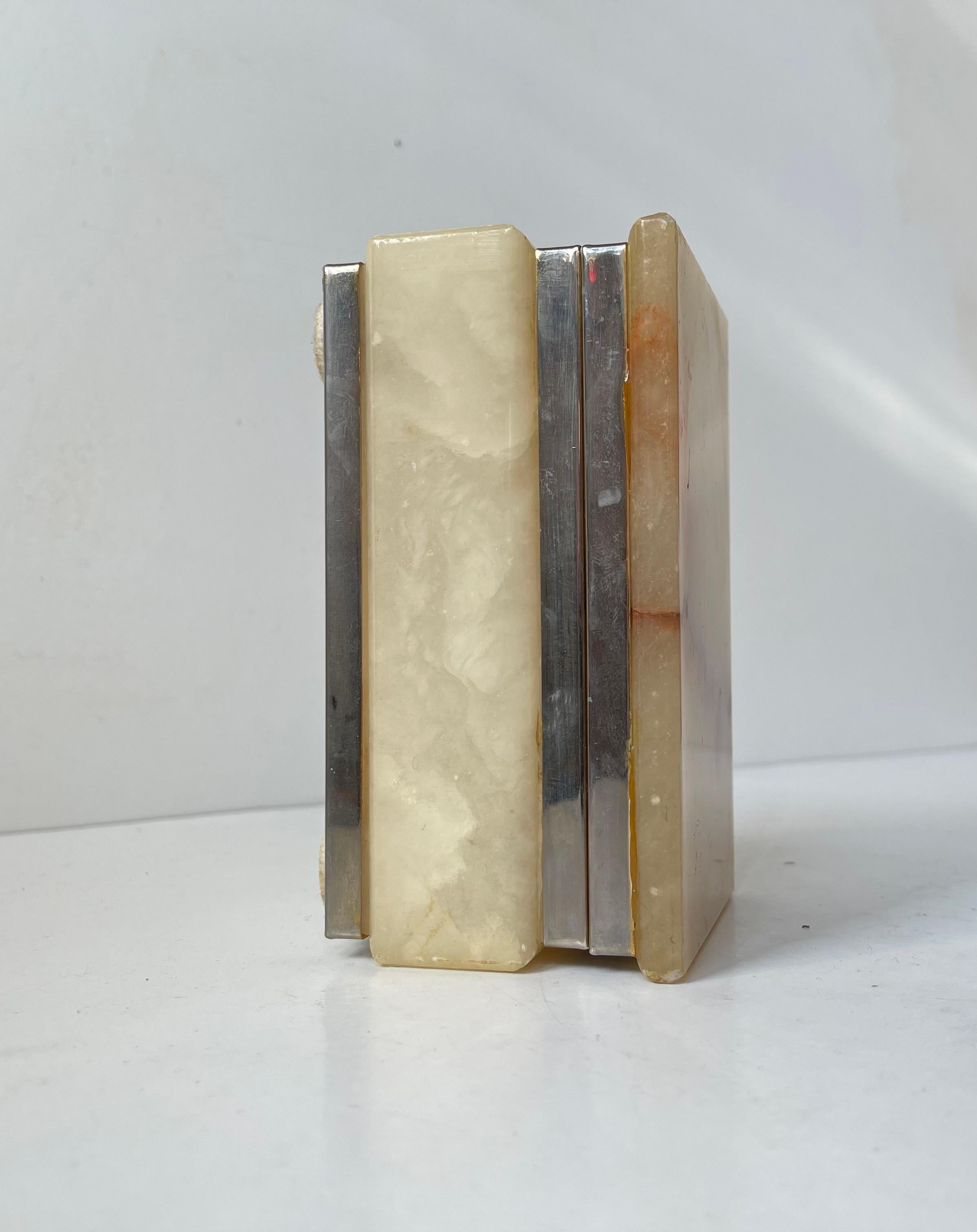 Boîte à bibelots italienne en pierre d'onyx par Romano Bianchi, années 1970 en vente 2