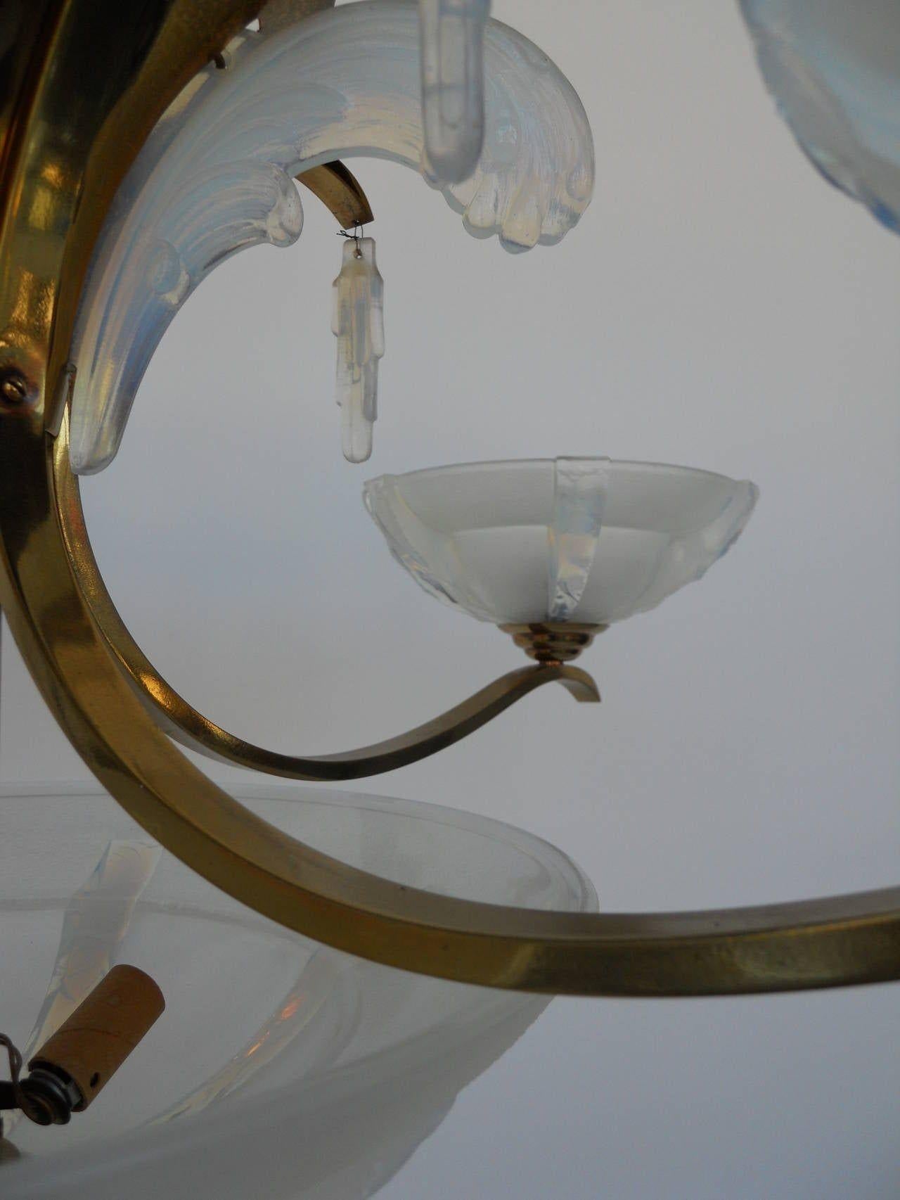 Italian Opalescent Glass Chandelier After Sabino For Sale 2
