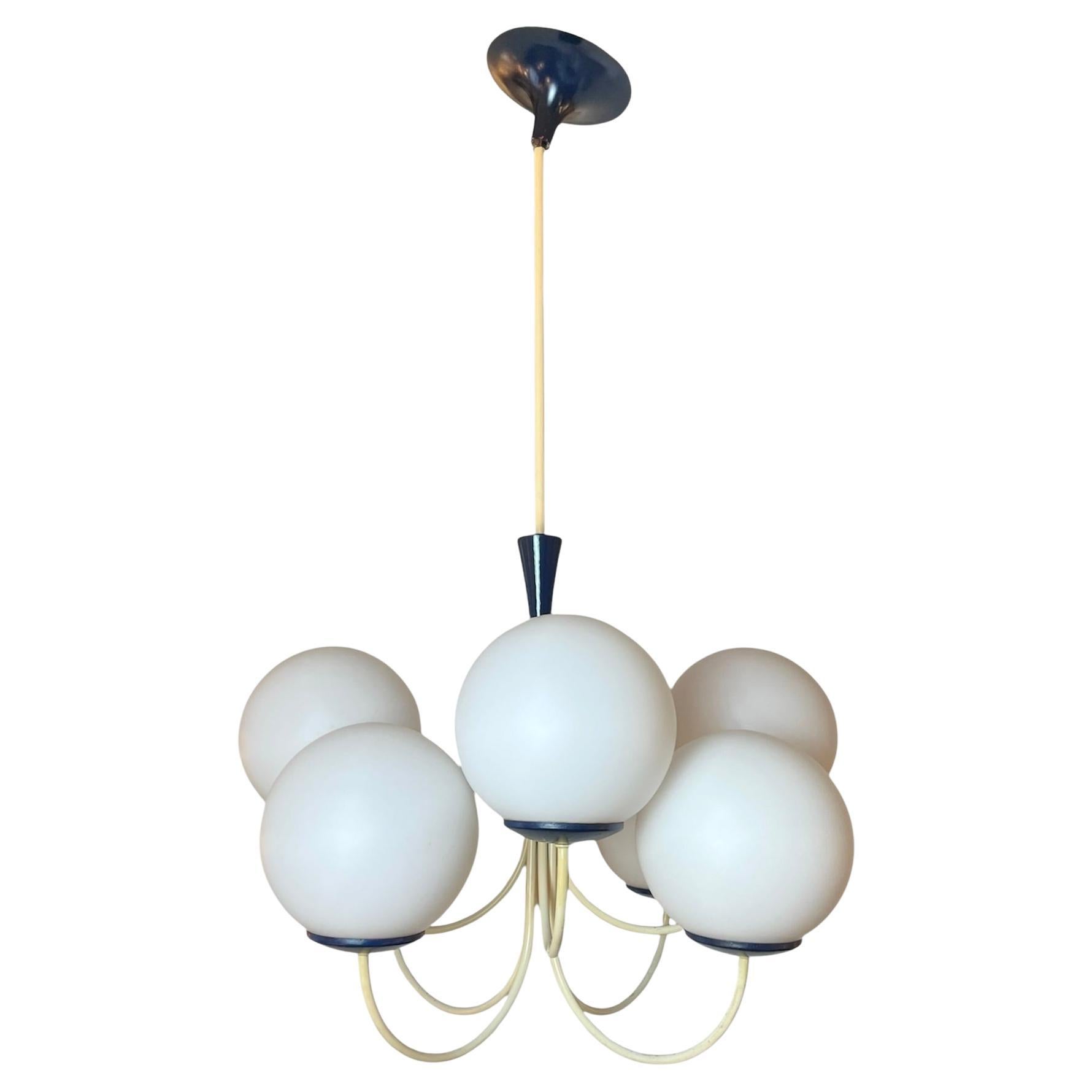 Lustre italien en opaline, années 1950