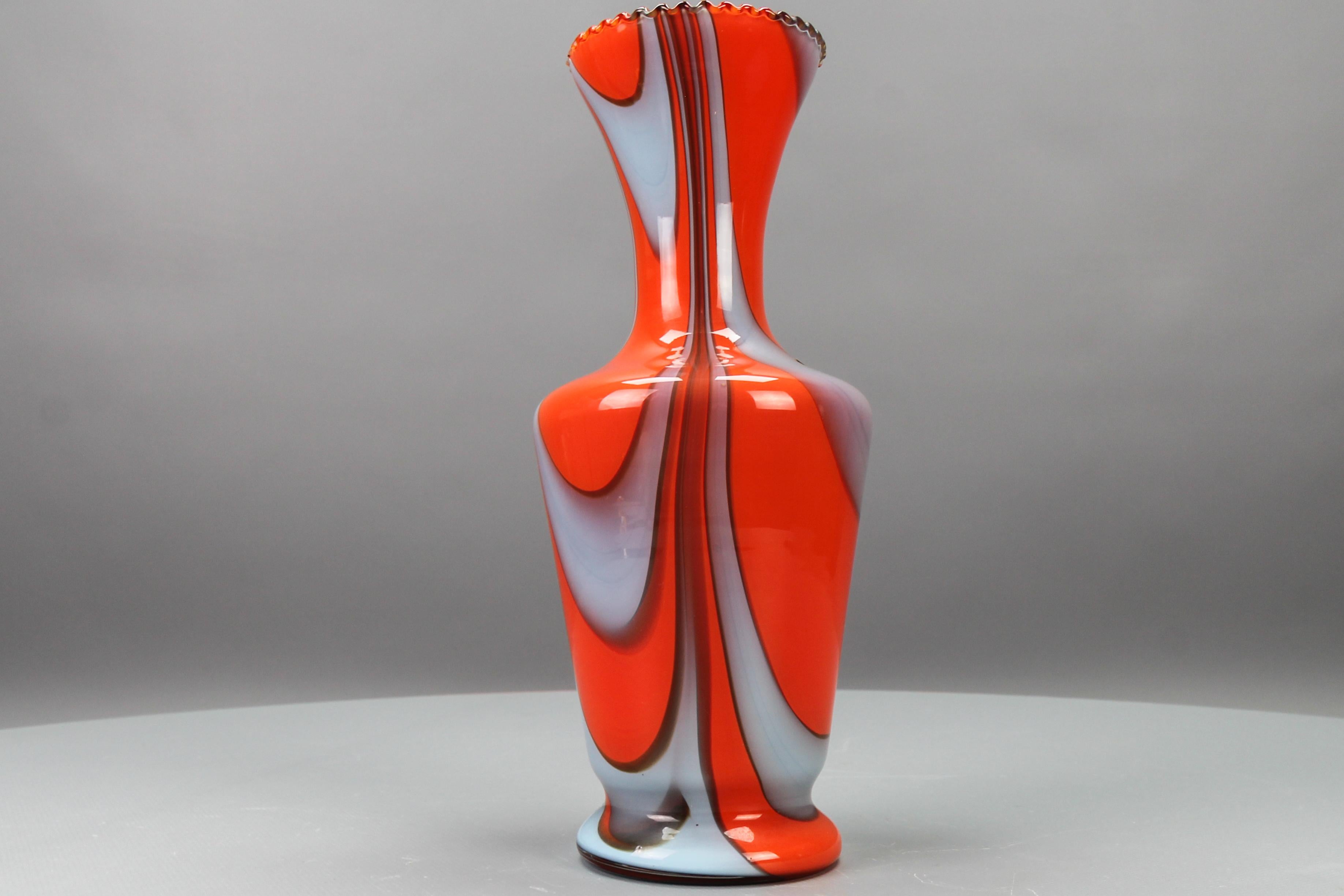 Mid-Century Modern Italian Opaline Florence Glass Vase in Red and Grey, 1970s For Sale