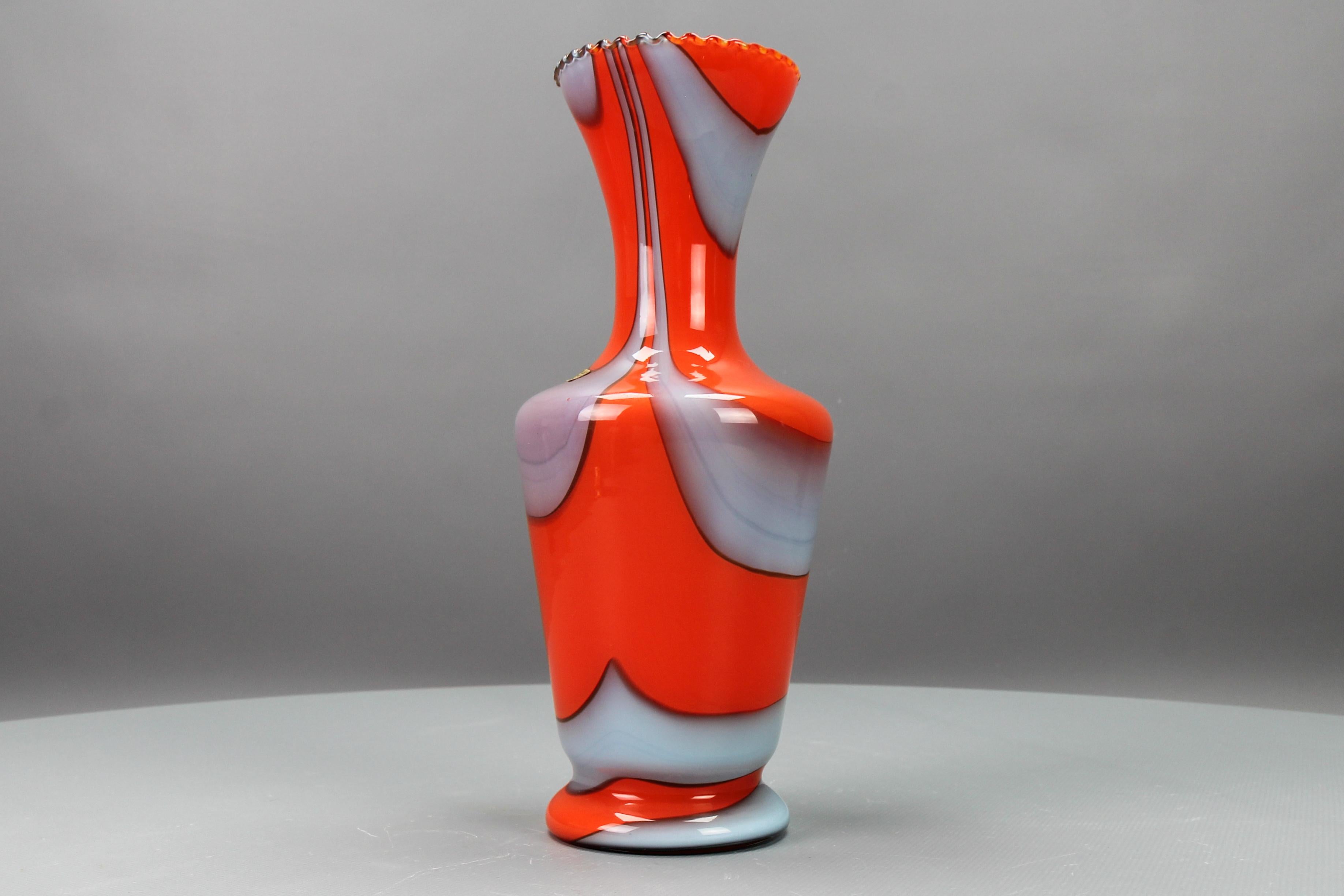 Italian Opaline Florence Glass Vase in Red and Grey, 1970s In Good Condition For Sale In Barntrup, DE