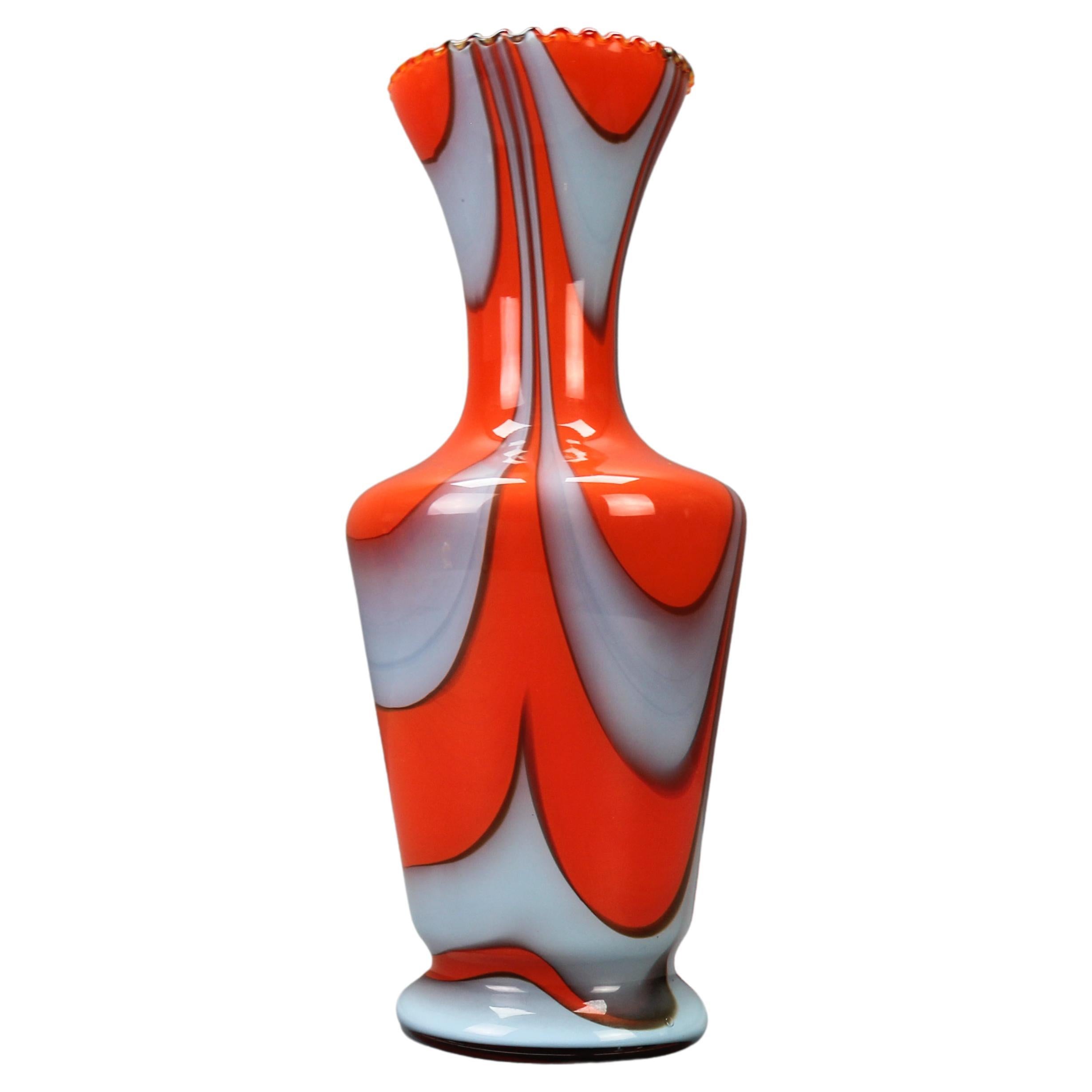 Vase italien en verre de Florence opalin rouge et gris, 1970