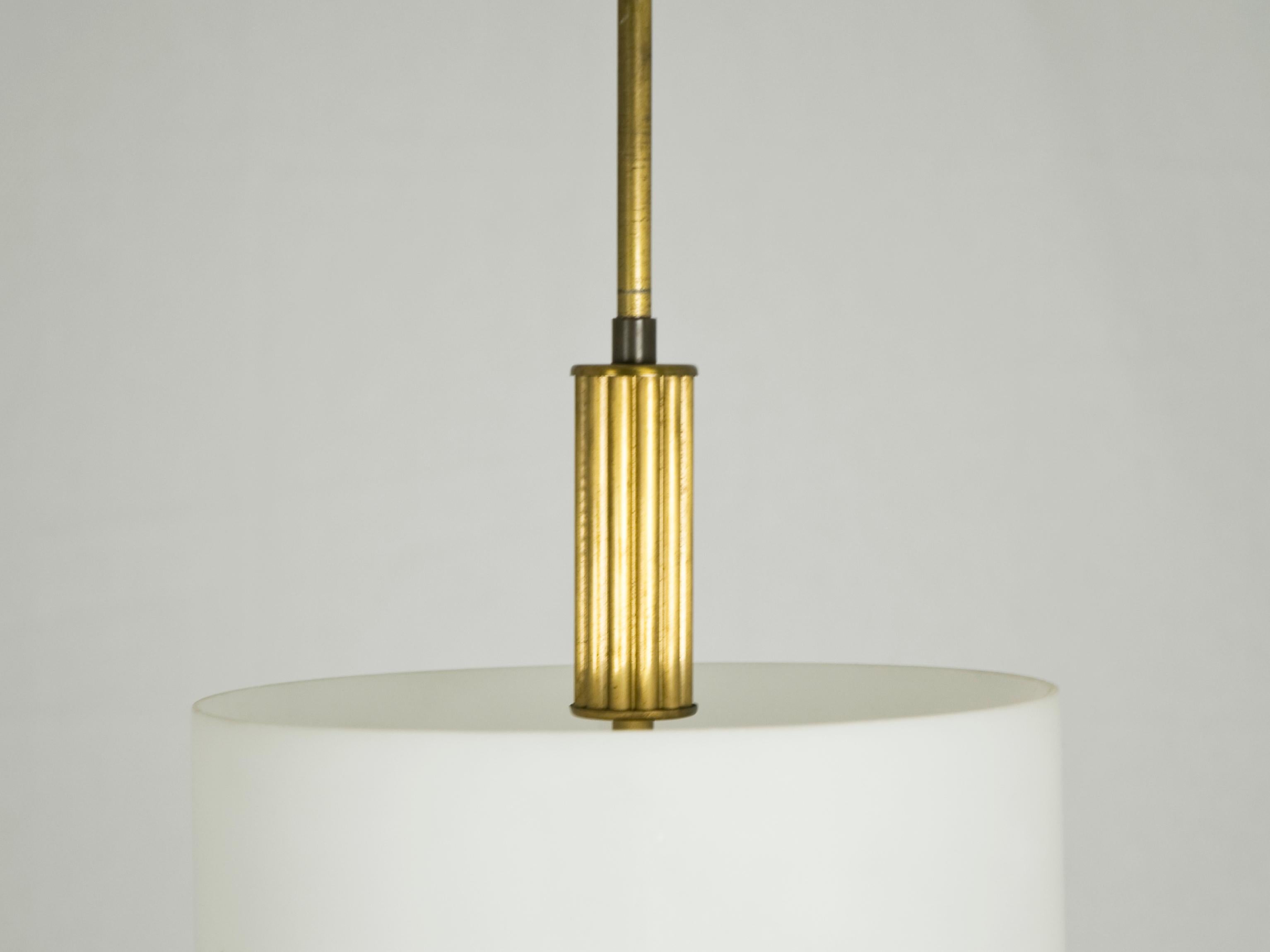 Italian Opaline Glass and Brass 1950s Pendant by Oscar Torlasco for Lumi In Good Condition In Varese, Lombardia