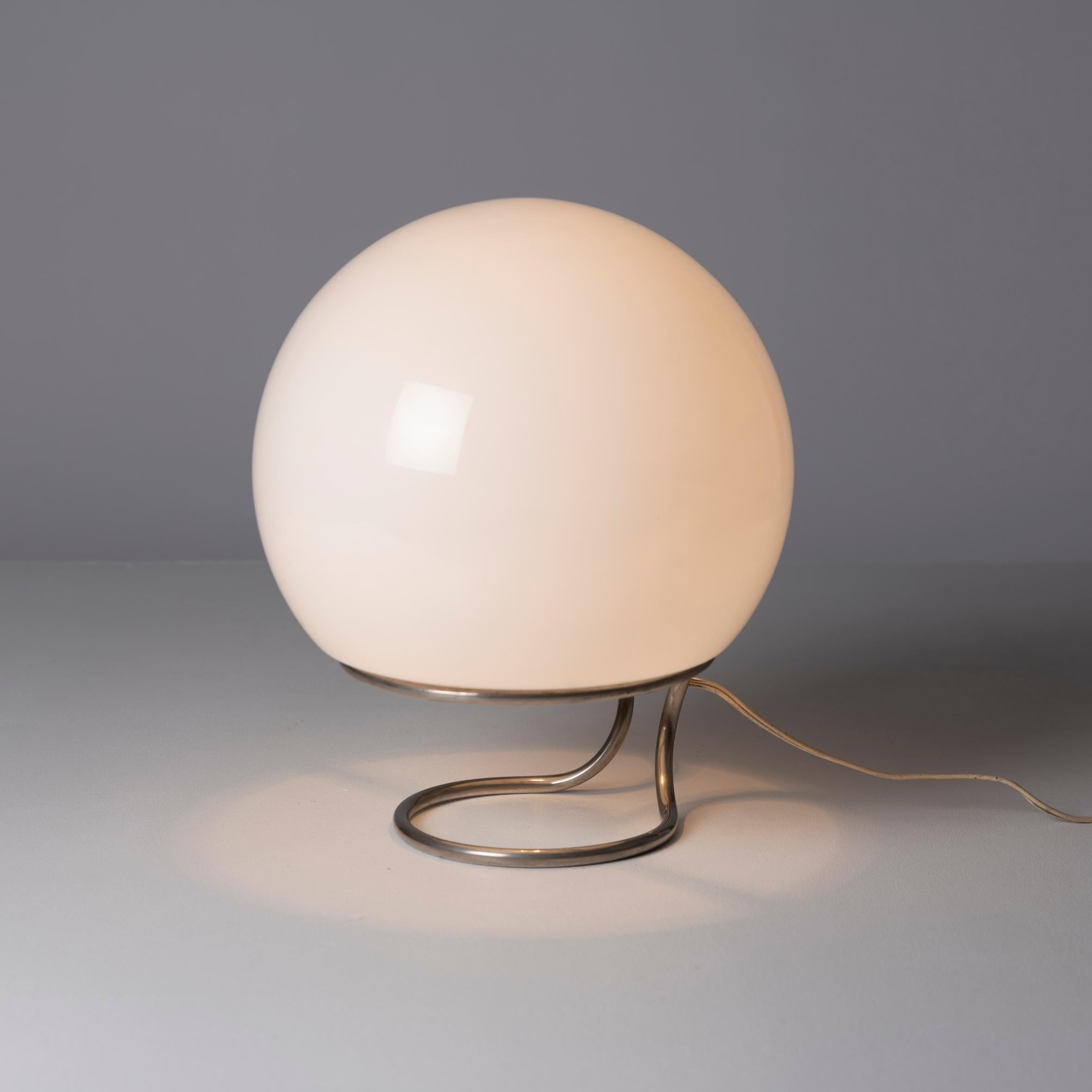 Mid-20th Century Italian Opaline Table Lamp, 1960s For Sale