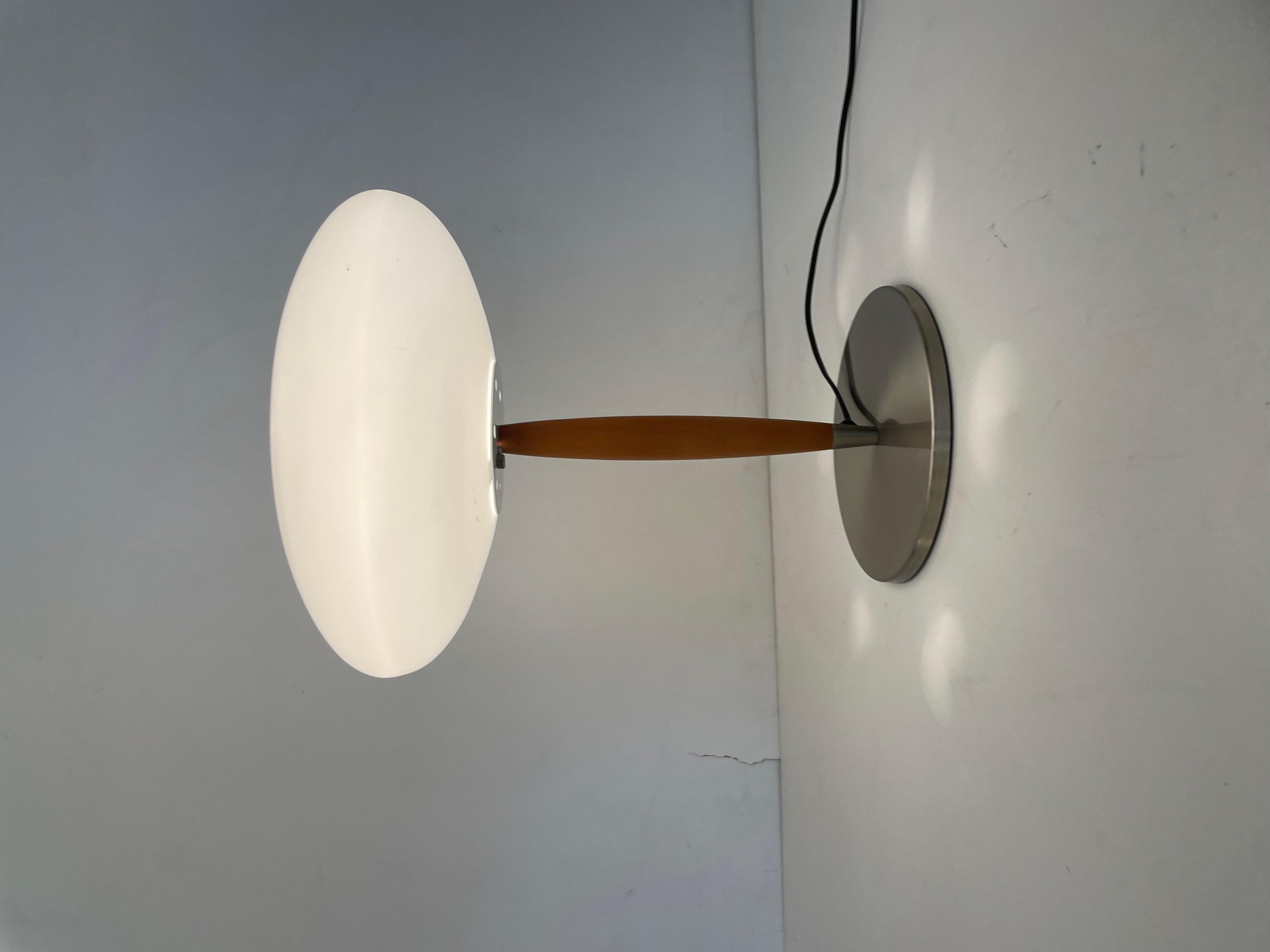 Italian Opaline Table Lamp, 1990s For Sale 8
