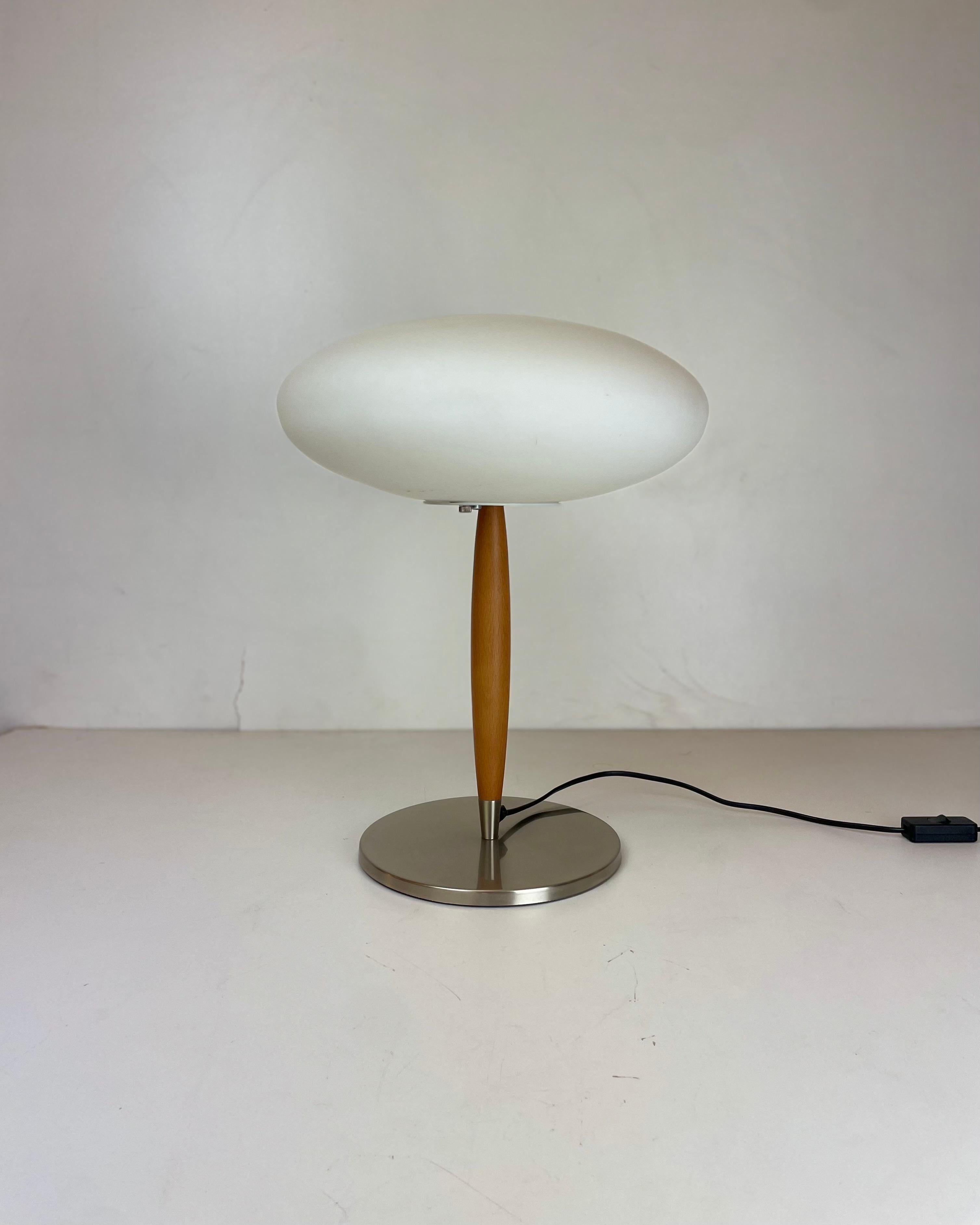 Italian Opaline Table Lamp, 1990s For Sale 2