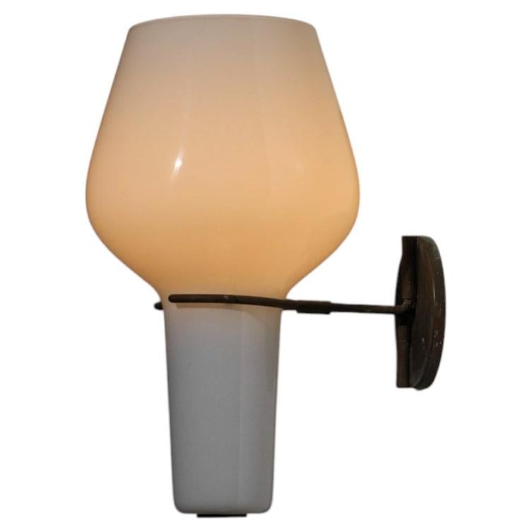 Italian opaline wall light in the style of Massimo Vignelli