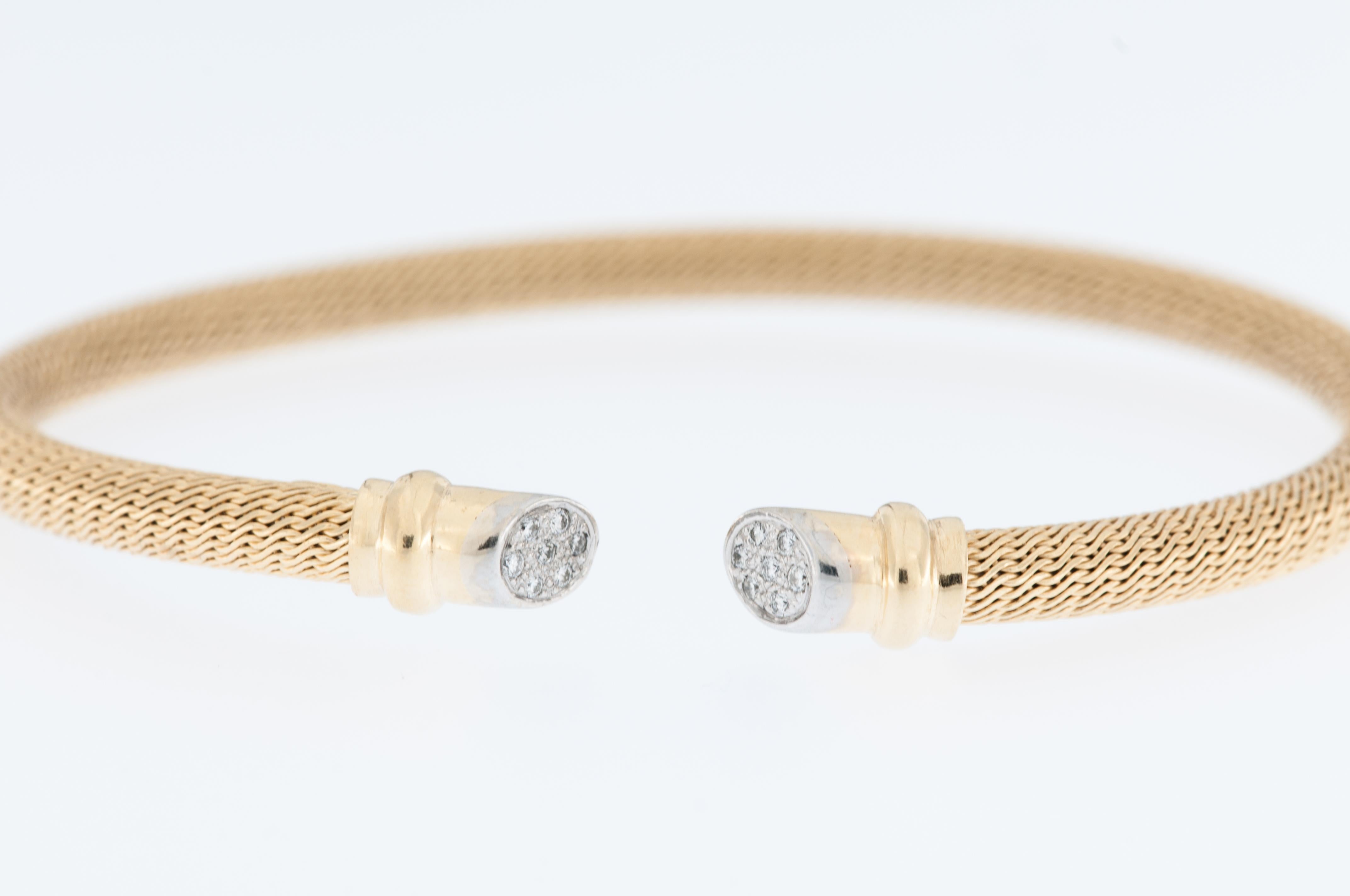 Brilliant Cut Italian Open Bracelet 18kt Gold with Diamonds For Sale