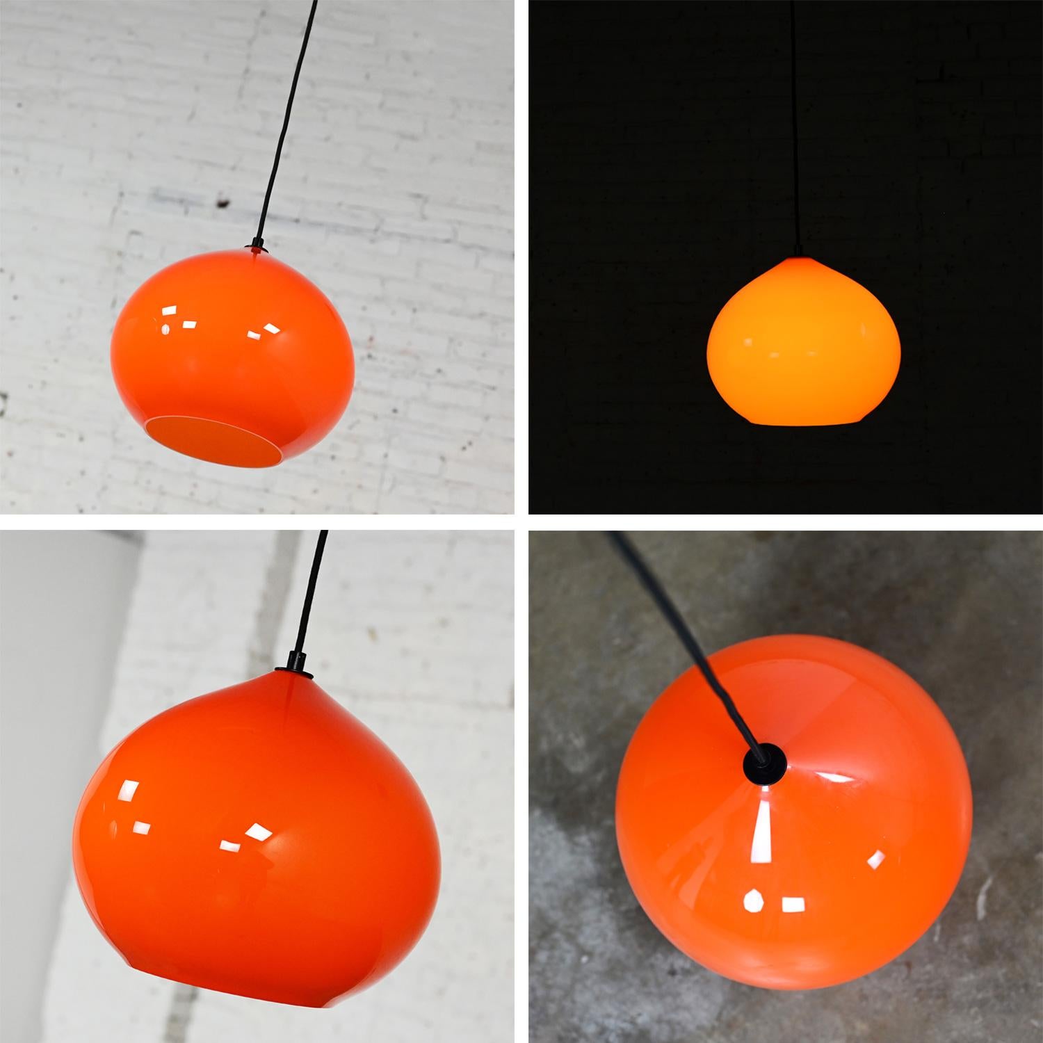 Italienische Pendelleuchten aus orangefarbenem Muranoglas von Alessandro Pianon für Vistosi im Angebot 14