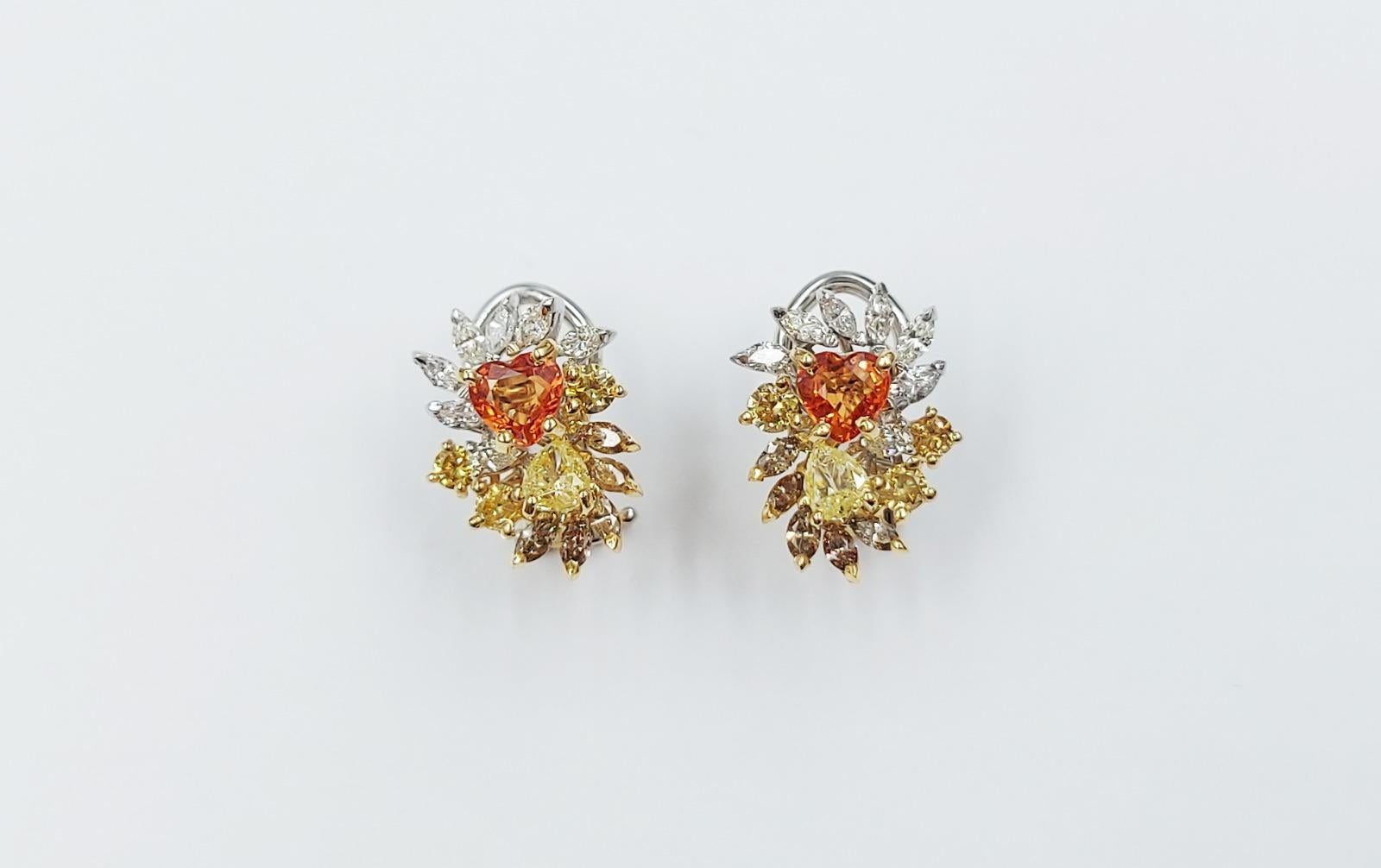 Contemporary Italian Orange Sapphire Fancy Diamond 18 Carats Yellow Gold Earrings For Sale